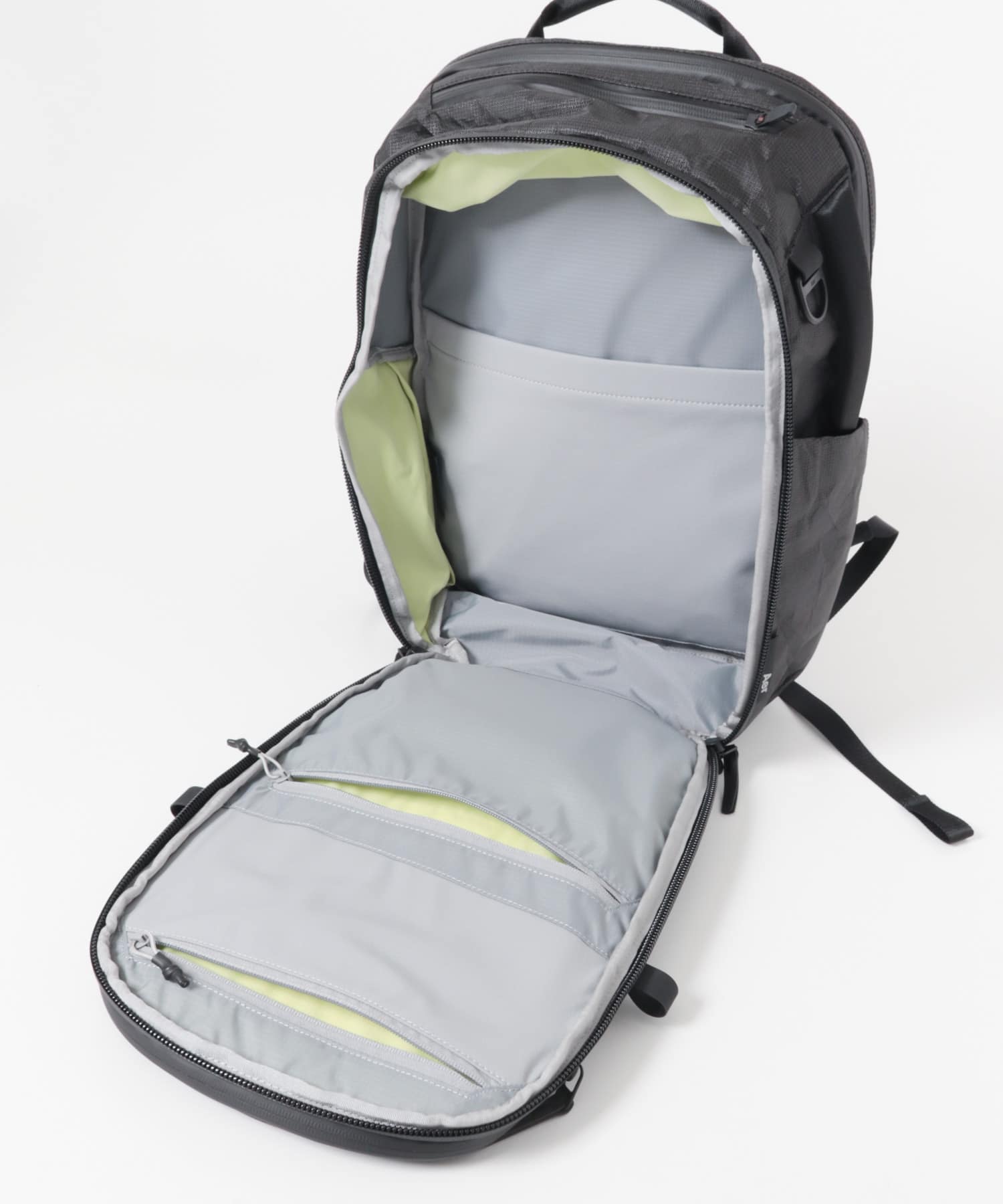 AER　CITY PACK PRO 2 20L ULTRA BLACK Free