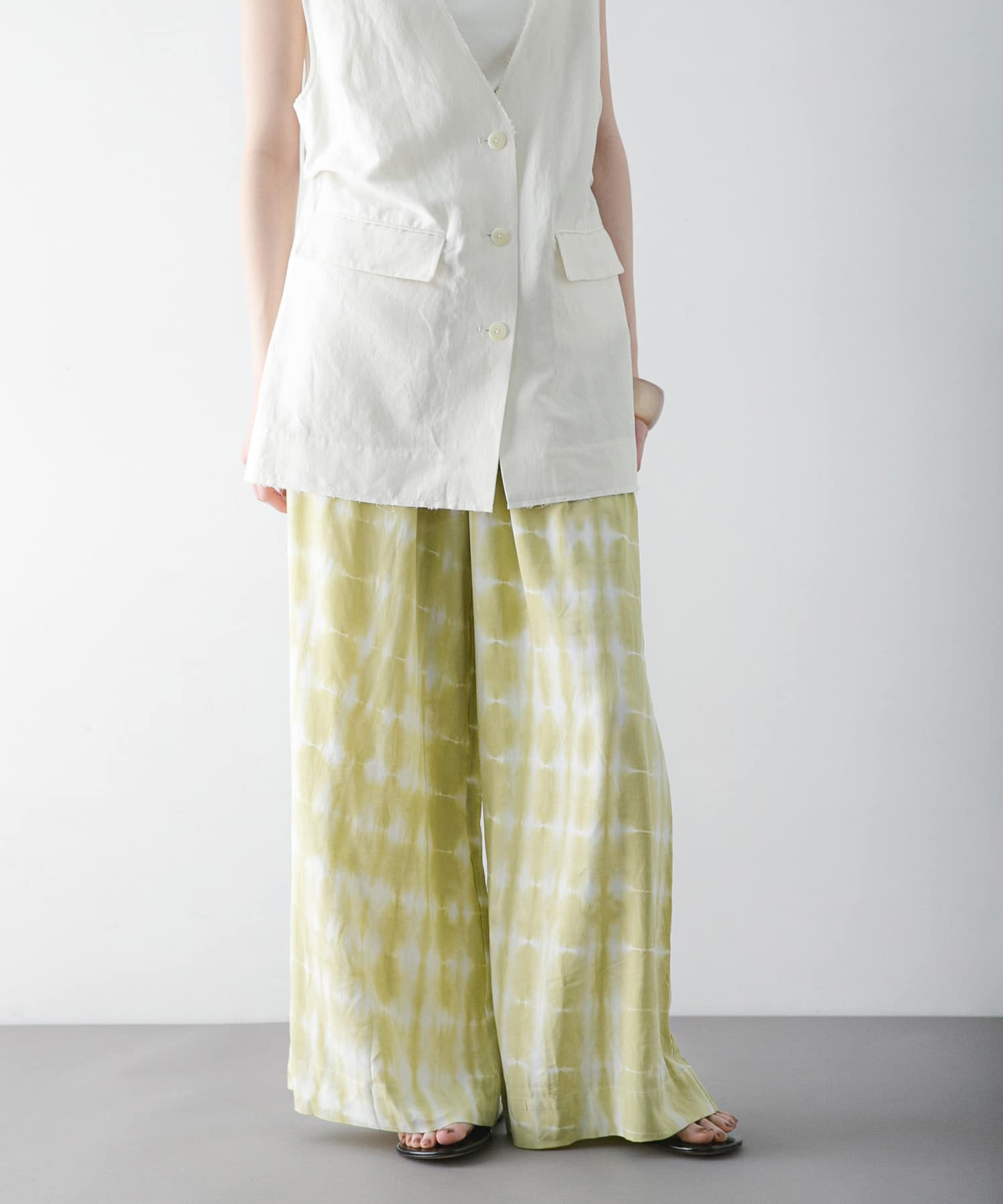 一部別注カラー』LUSANA CICI PANTS(S 別注H NAVY): ボトム｜URBAN