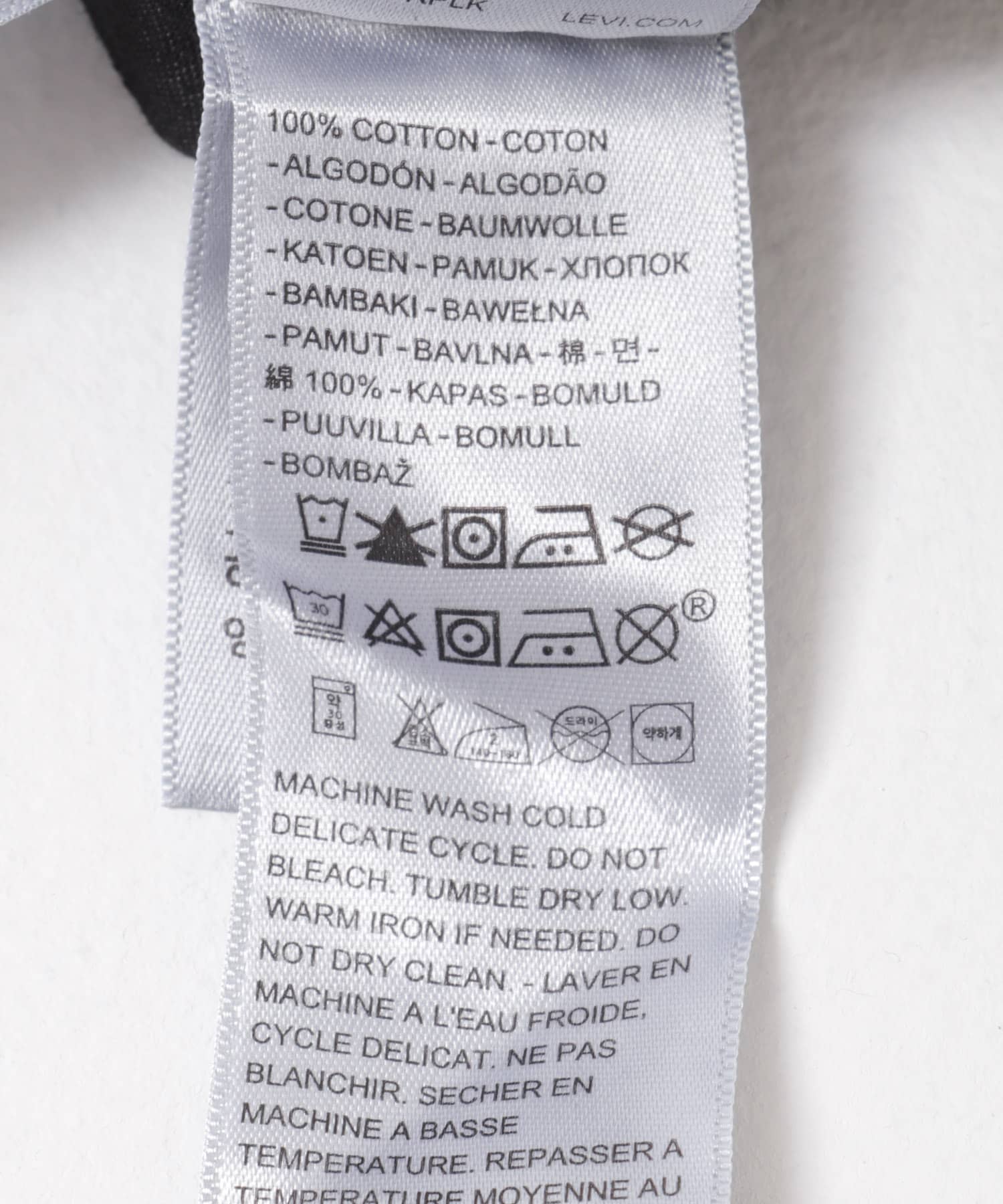 LEVI’S　SUPER BAGGY JORT C B OYST 26