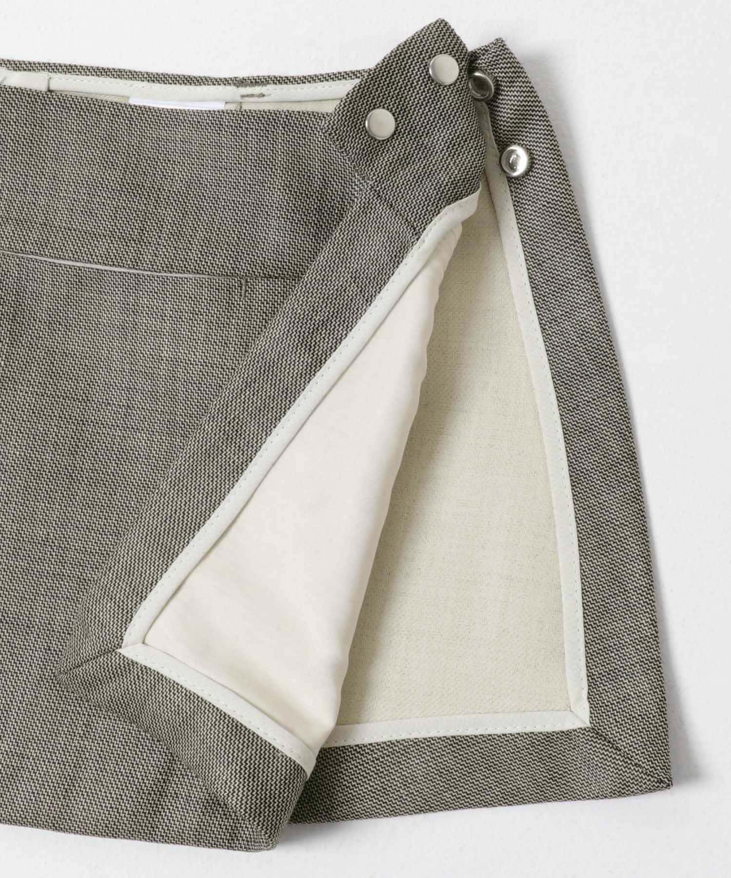 GREY BEIGE