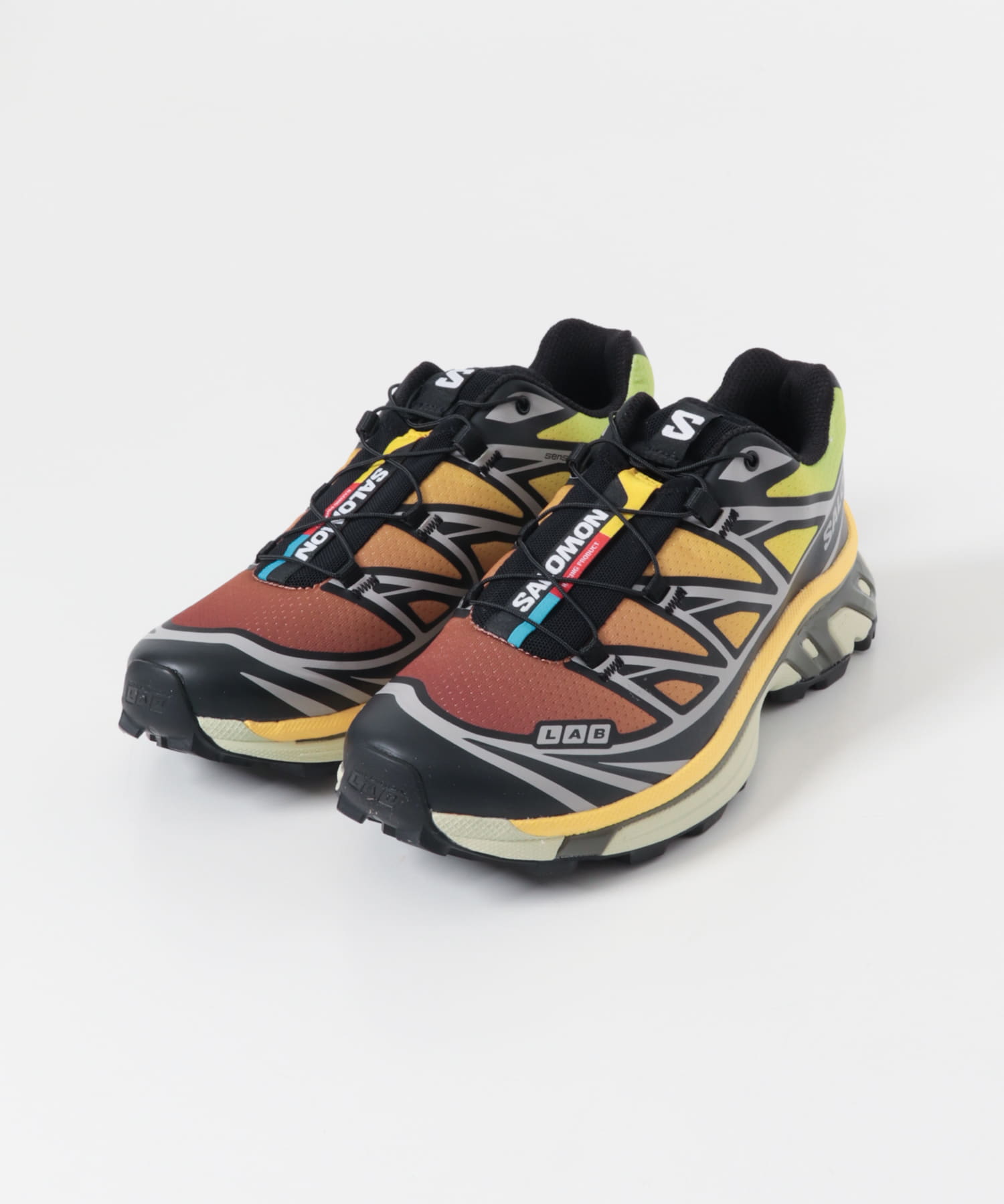 SALOMON　XT-6