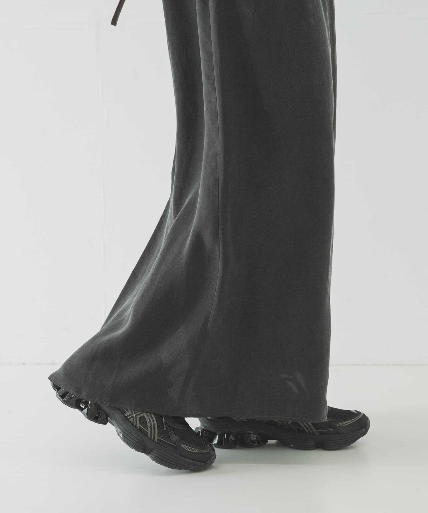 ASICS　GEL-KINETIC FLUENT 003BK/G GY 24