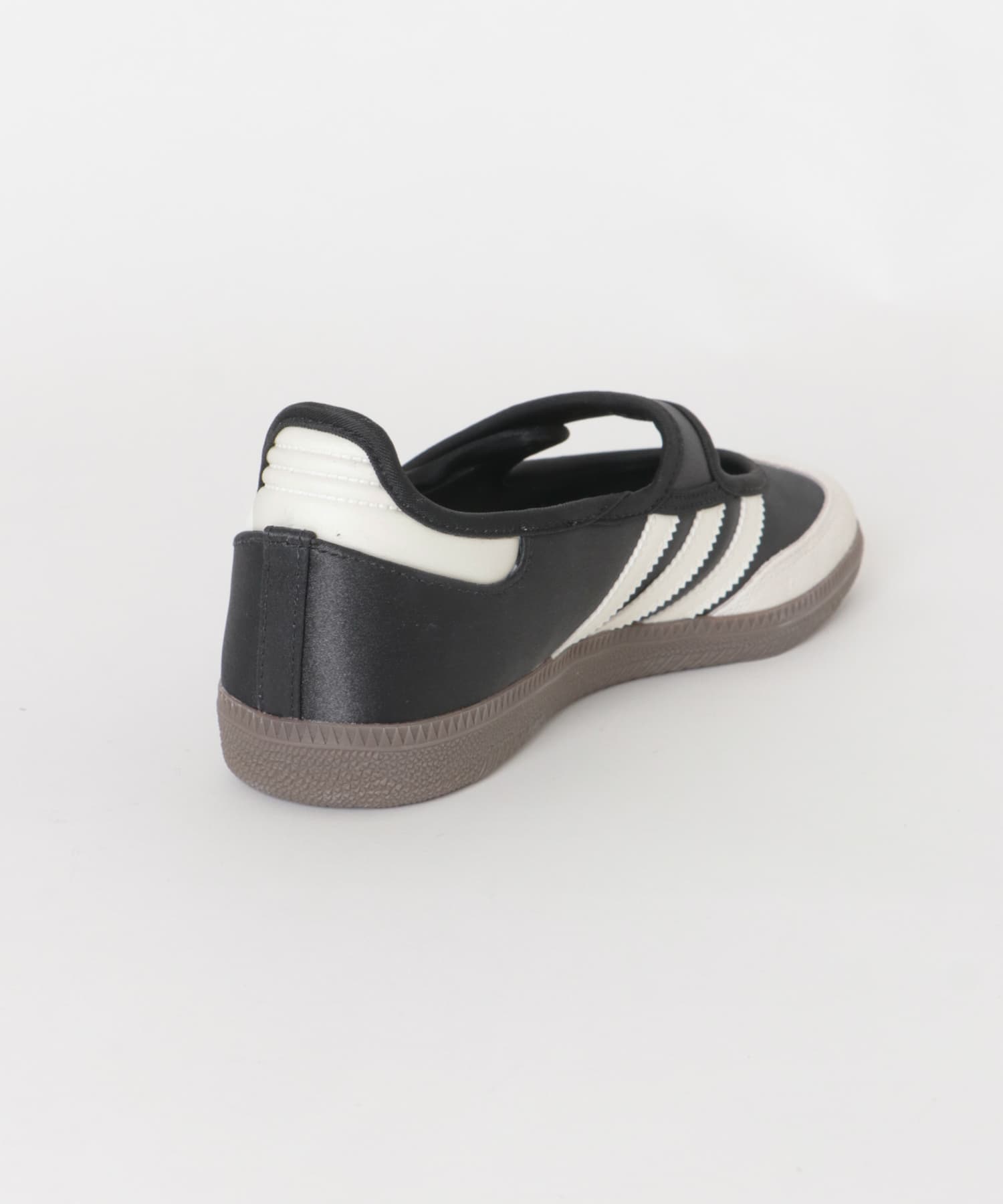 ブラック/ホワイト