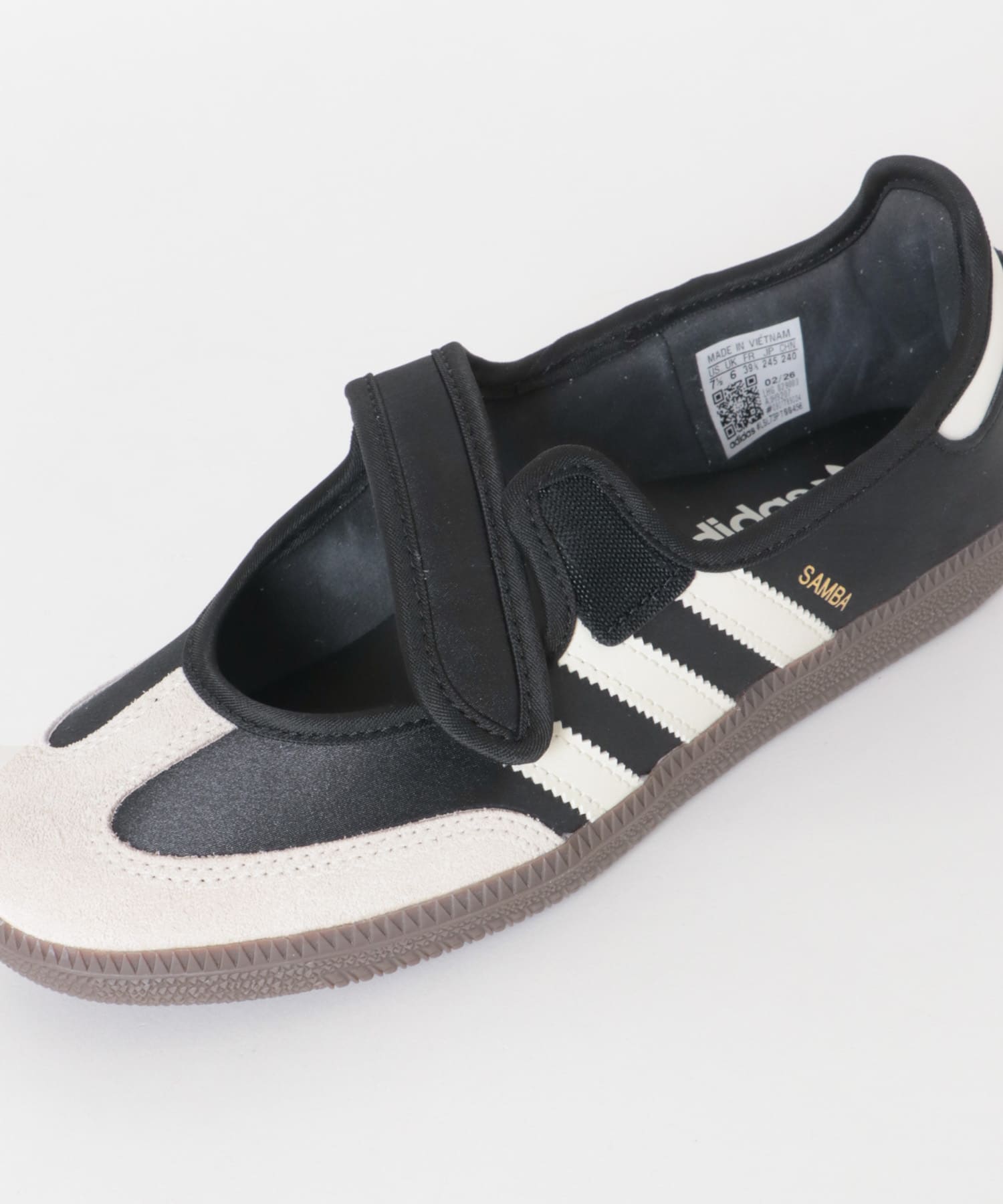 ブラック/ホワイト