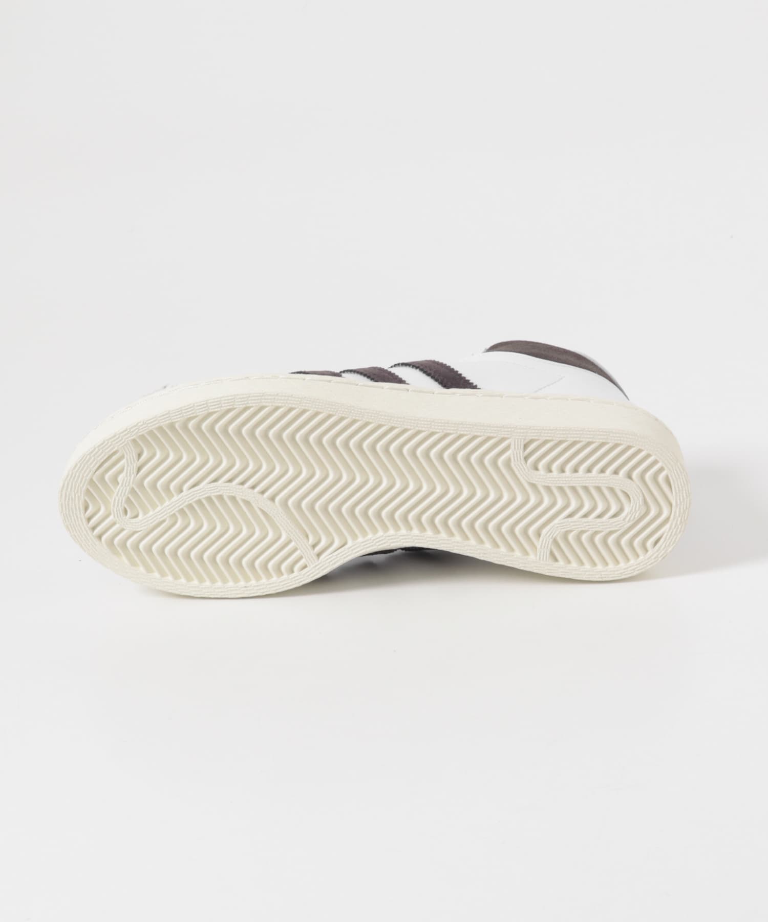 フットウェアホワイト