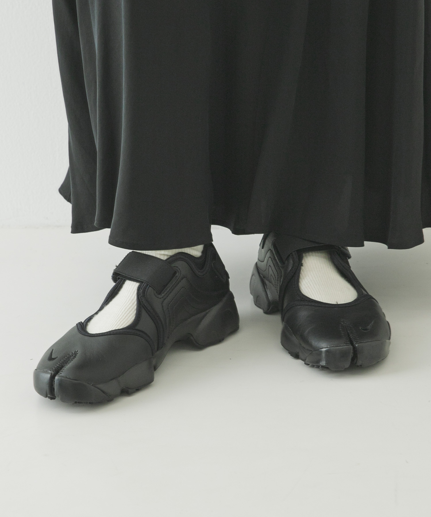 NIKE　エアリフト