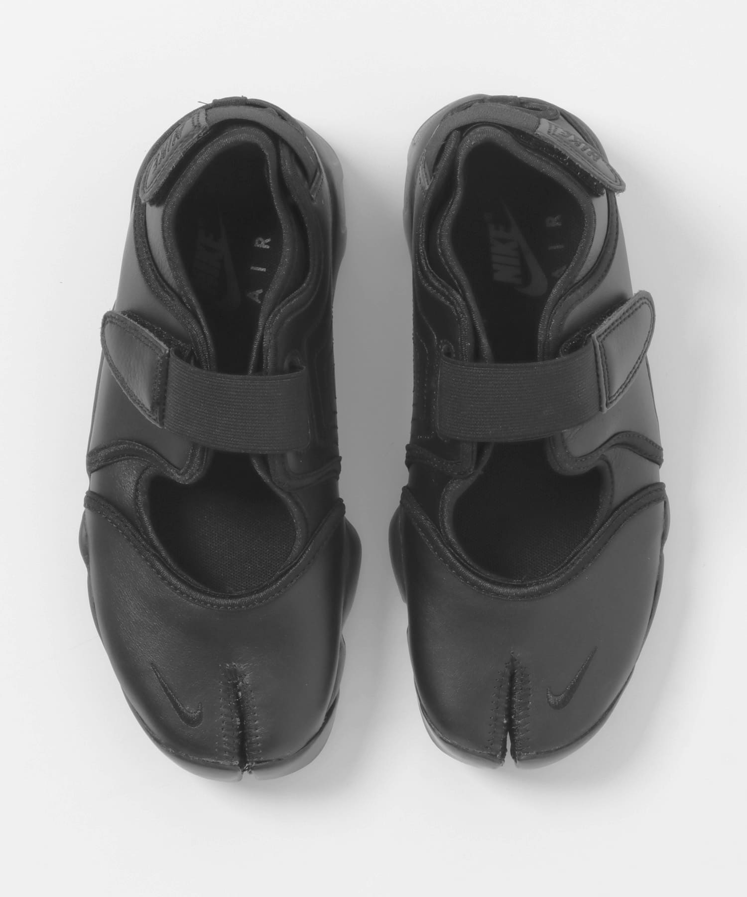 NIKE　エアリフト 002ブラック 23