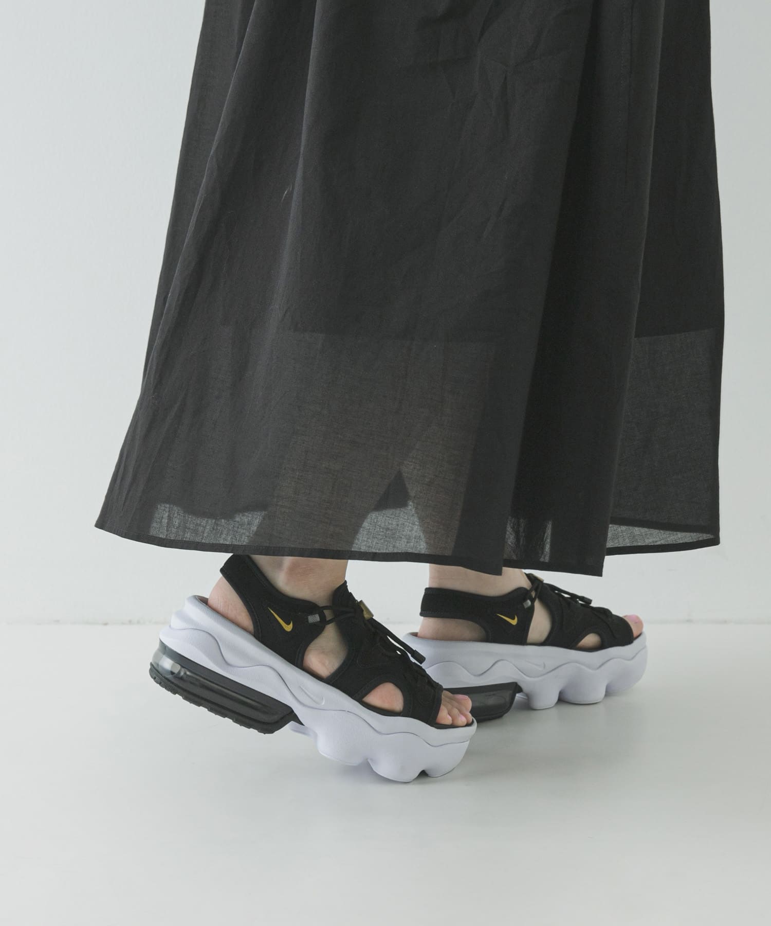 NIKE　エア マックス ココ サンダル 002 ブラック 23