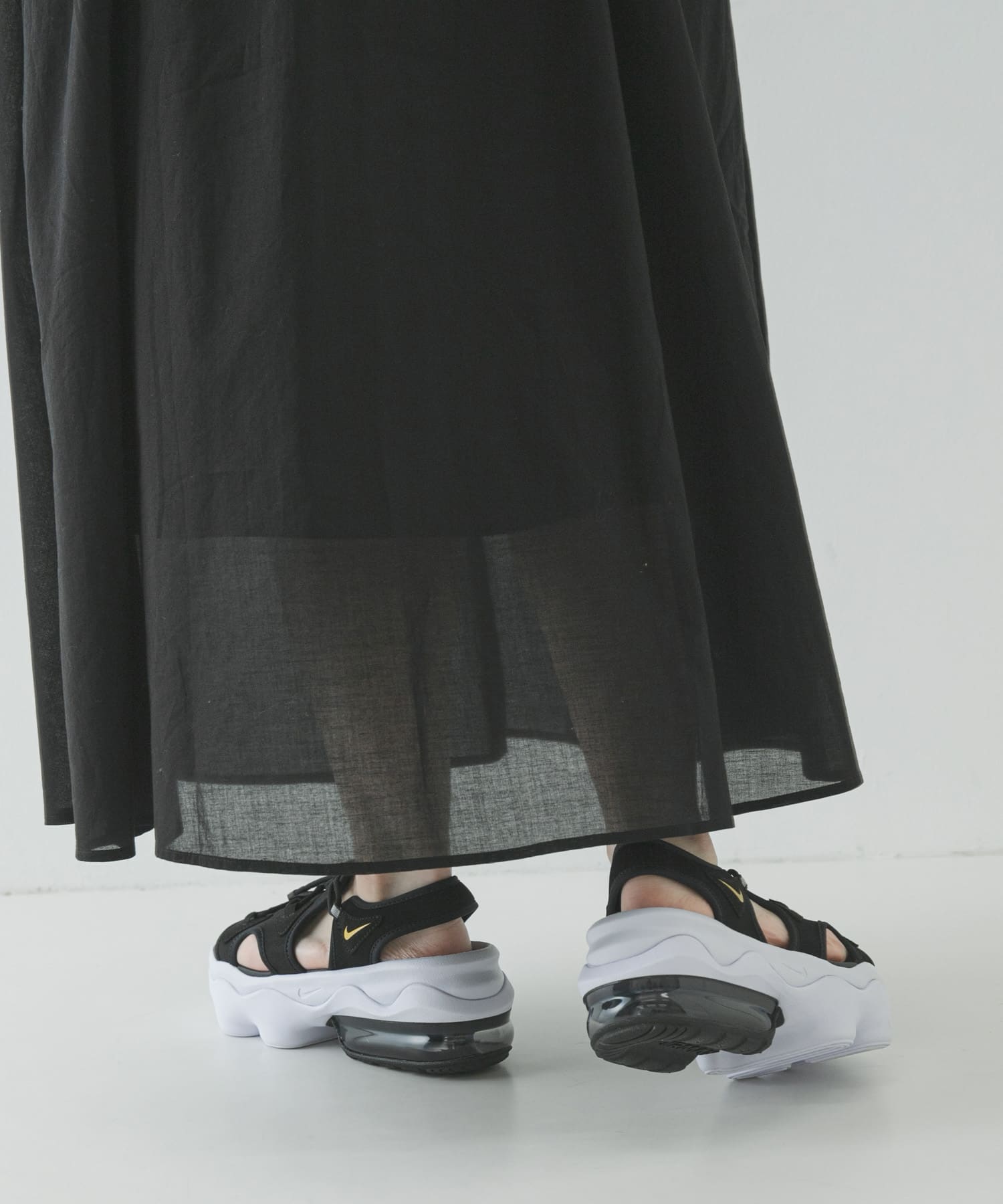 NIKE　エア マックス ココ サンダル 002 ブラック 23