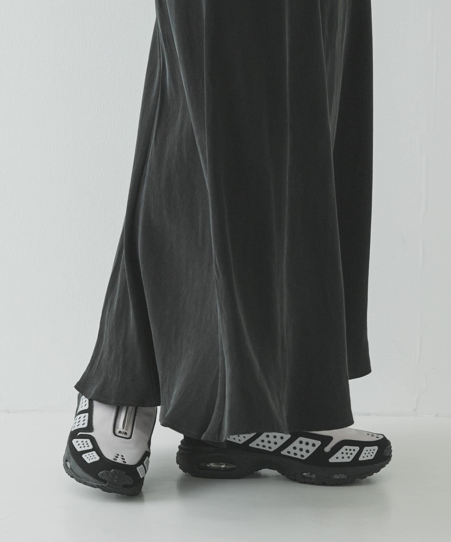 003 P/BLK