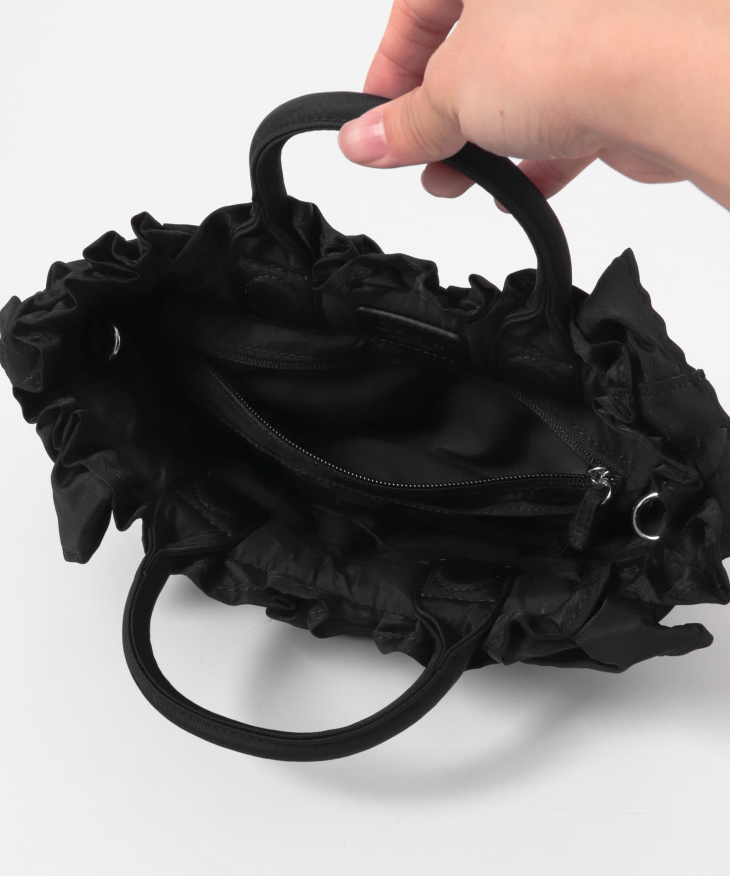 GANNI　MINI SHOPPER RUFFLE BLACK -