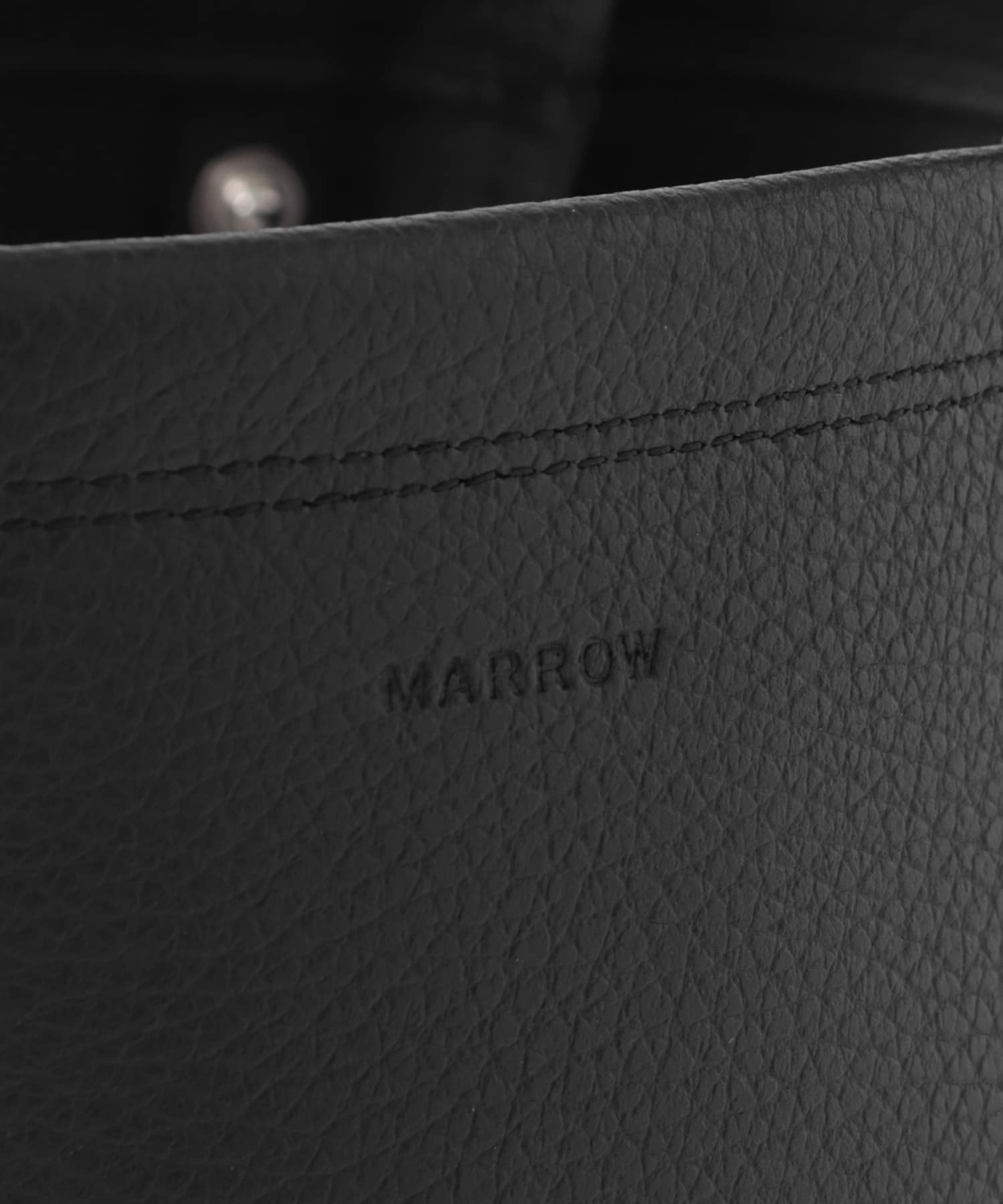MARROW　HANDLE TOTE MEDIUM BLACK -