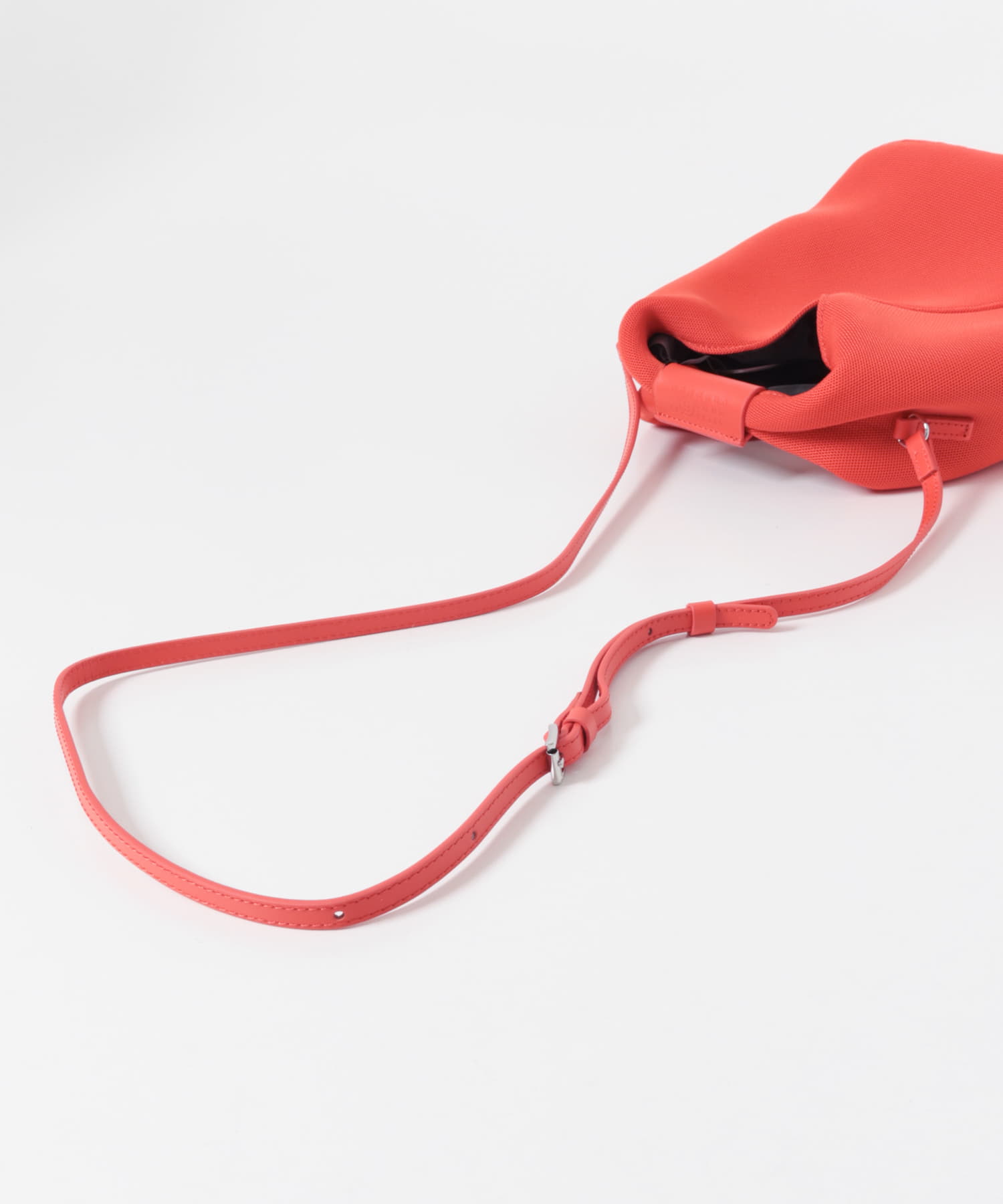 MM6　P6414 JP CROSSBODY BAG T4020 OR -