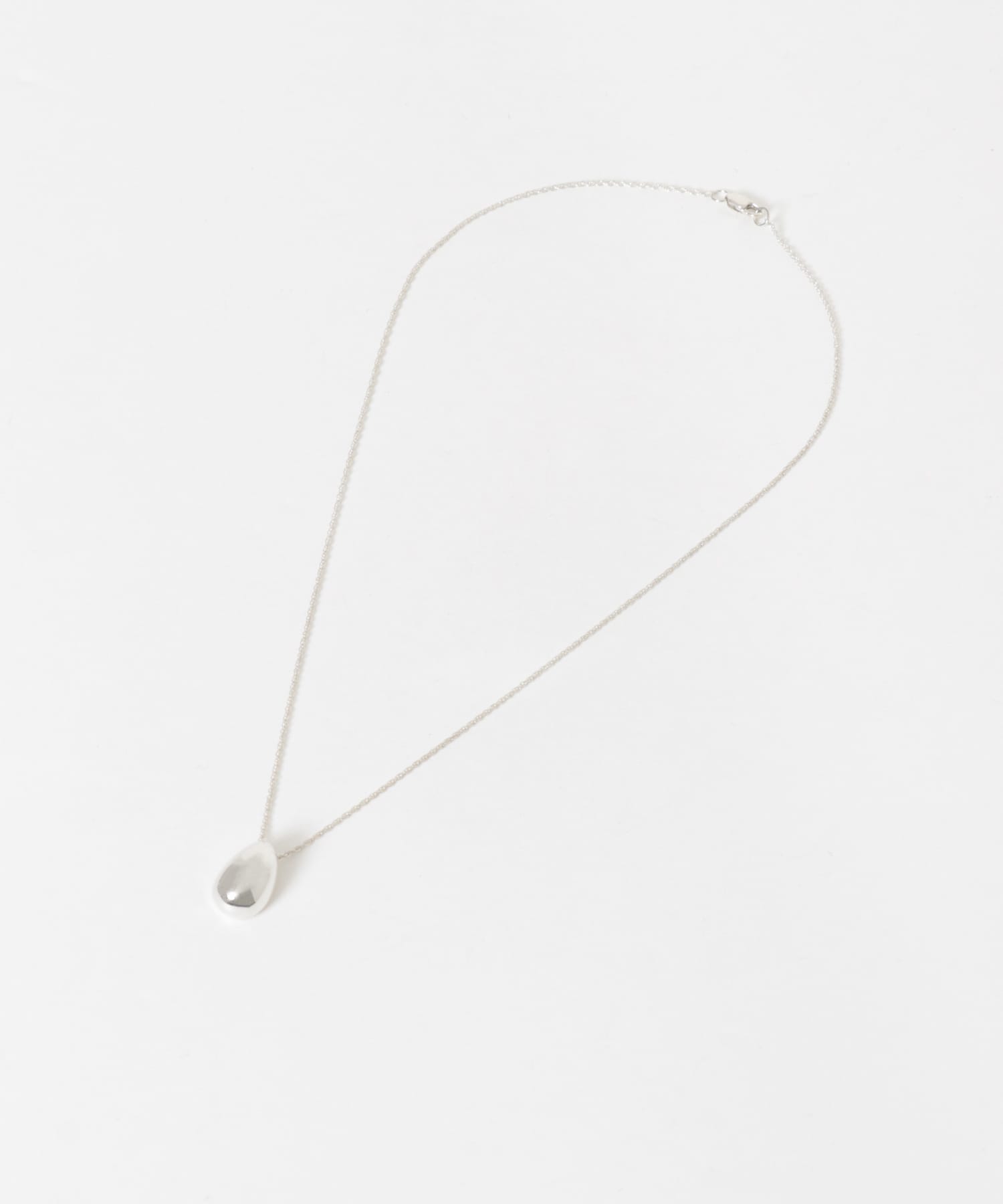 Sophie Buhai　TINY EGG PENDANT SILVER -