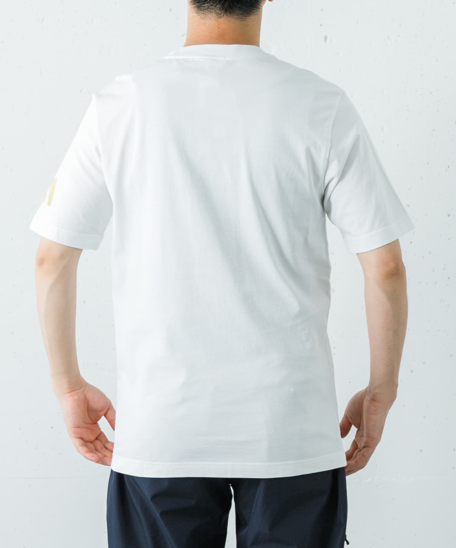 C WHITE