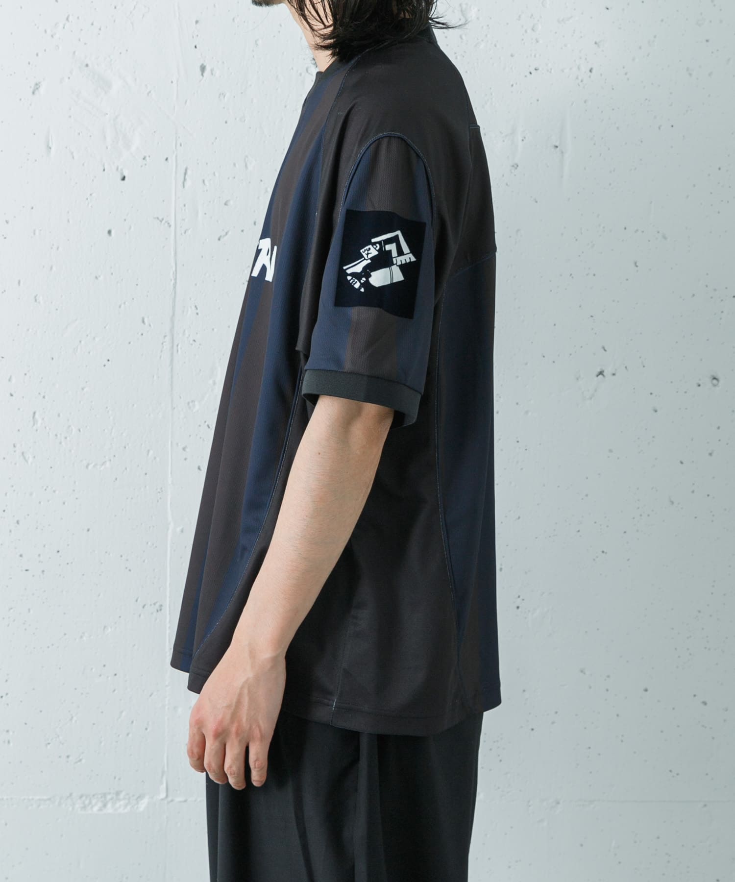 NAVY×BLACK