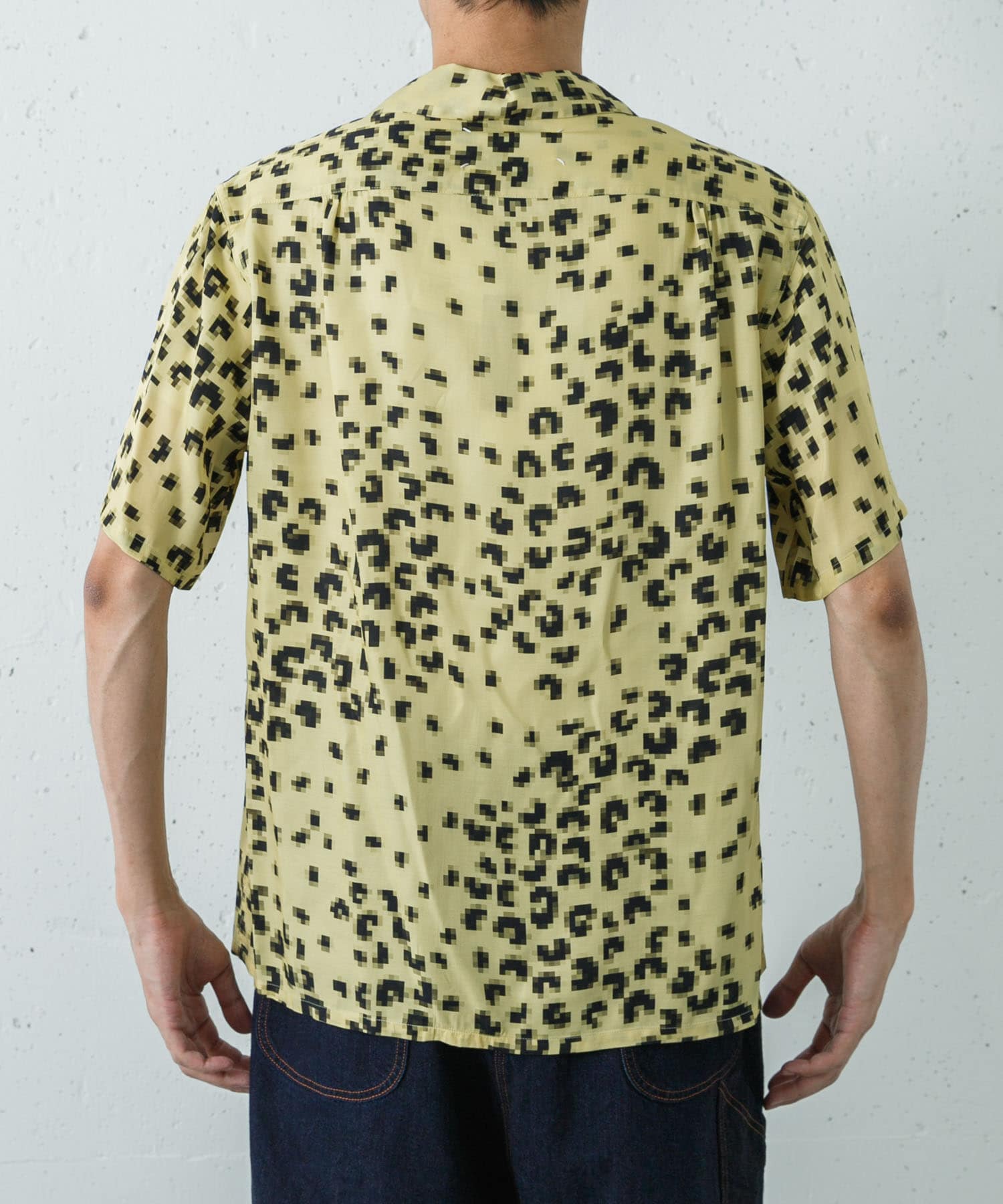 身長：185cm サイズ：50