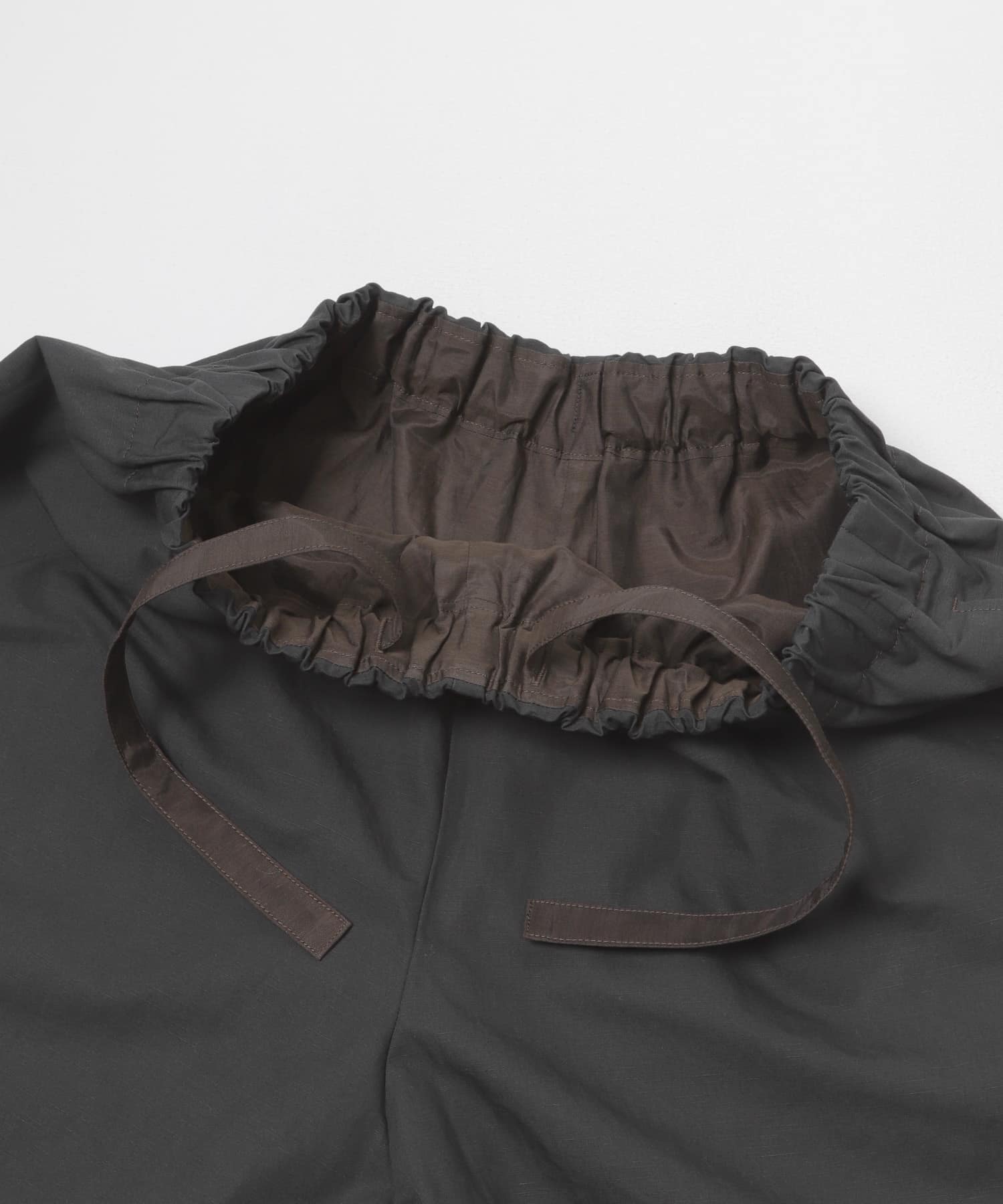 Cale　コットンリネンウェザータンブラーショーツ テツクロ 3