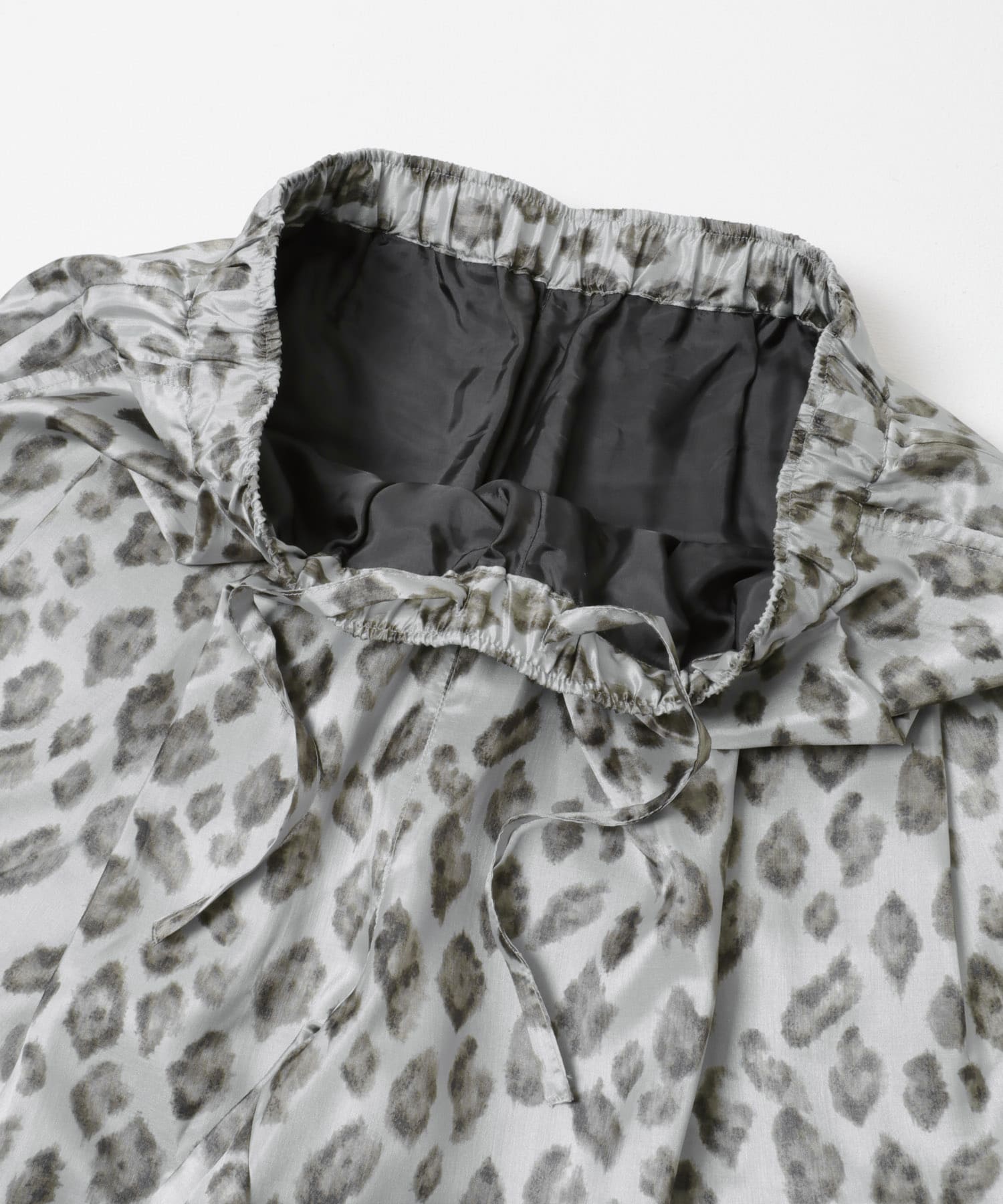 SEVEN BY SEVEN　TUCK EASY SHORT PANTS 020 GRAY M