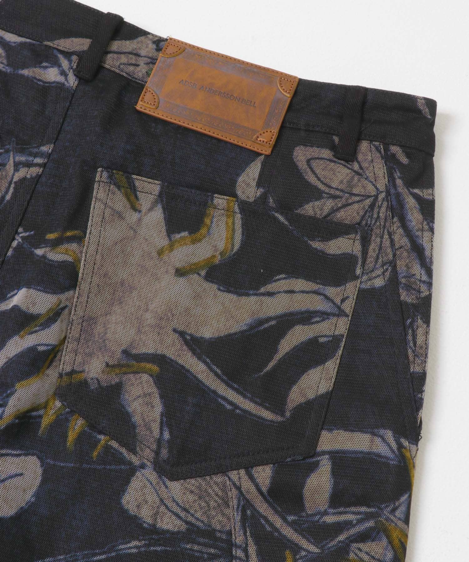 Andersson Bell　FLOWER OVERLAY CARGO SHORTS BLK/BEI 46
