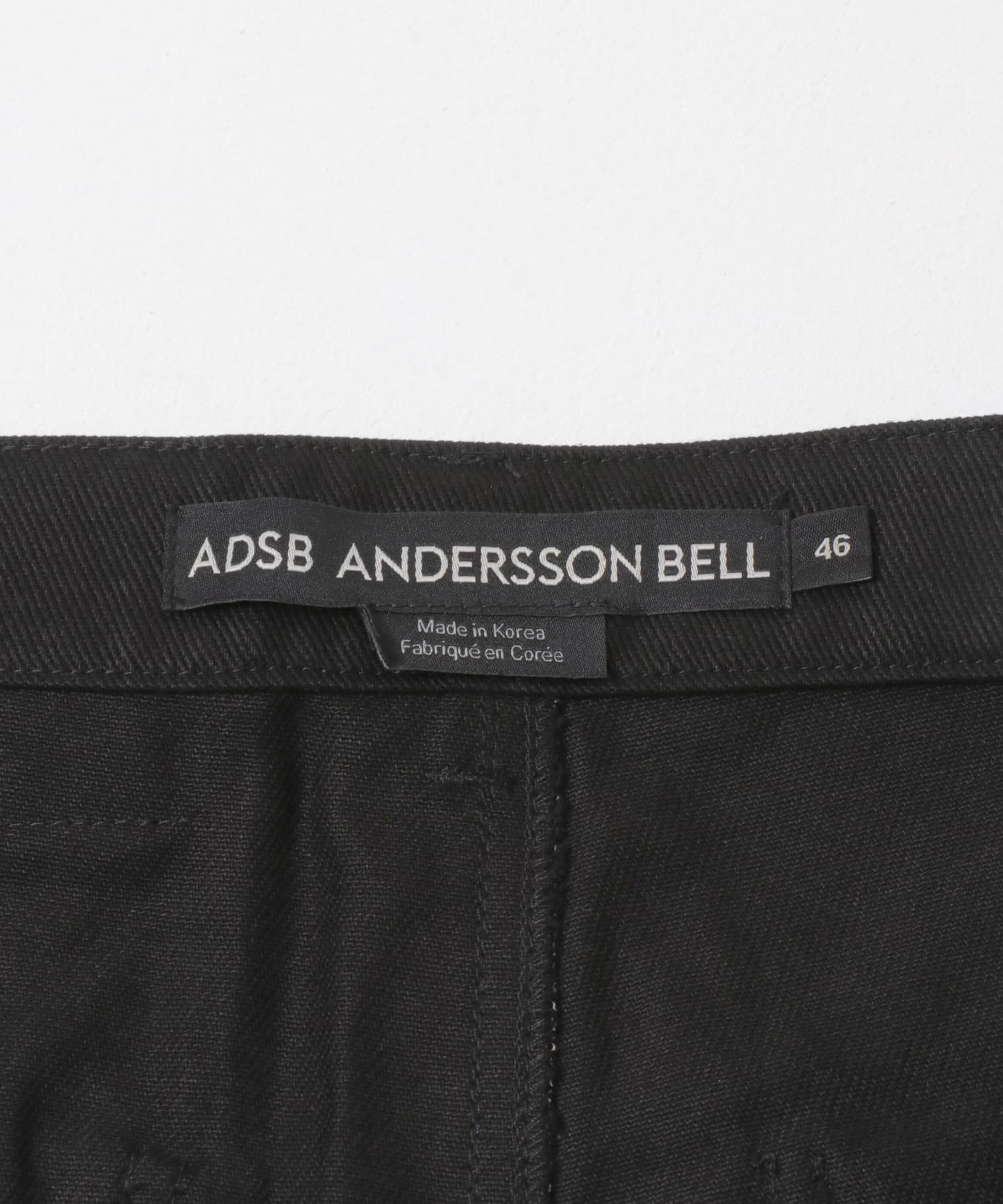 Andersson Bell　FLOWER OVERLAY CARGO SHORTS BLK/BEI 46
