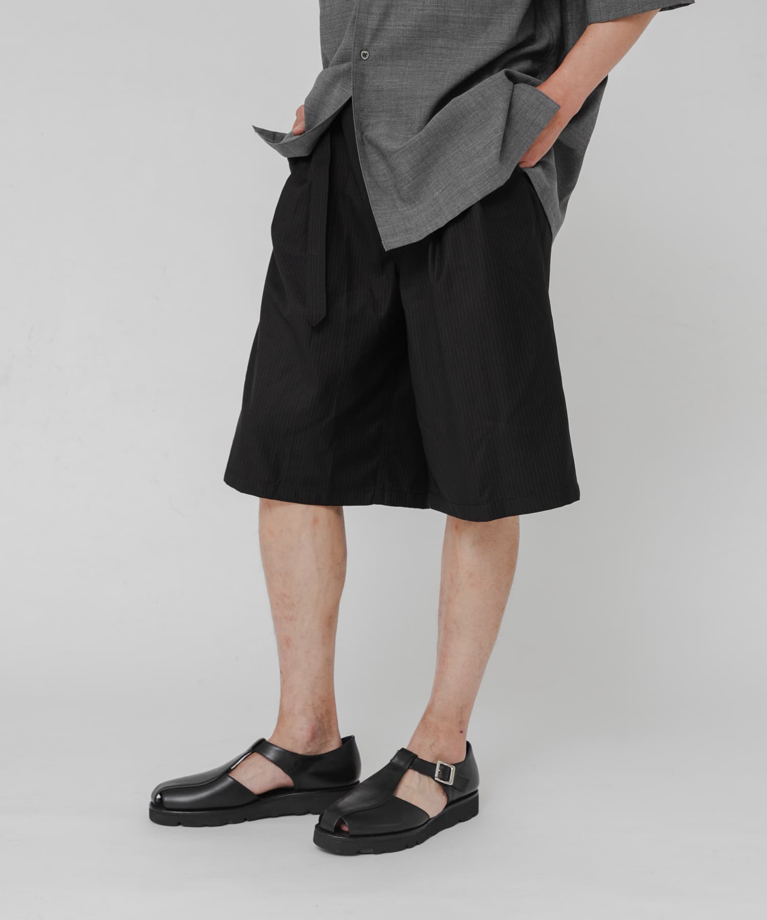 ANOTHER OFFICE　H.STRIPE BERMUDA PANTS