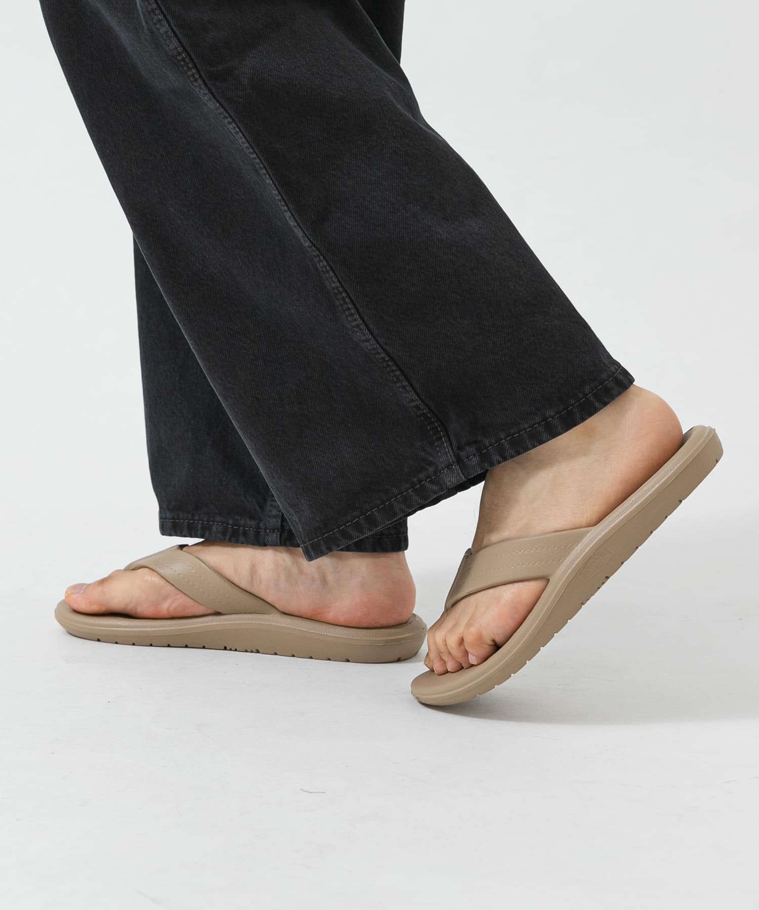 ISLAND SLIPPER　EVAPT202 TAUPE 8