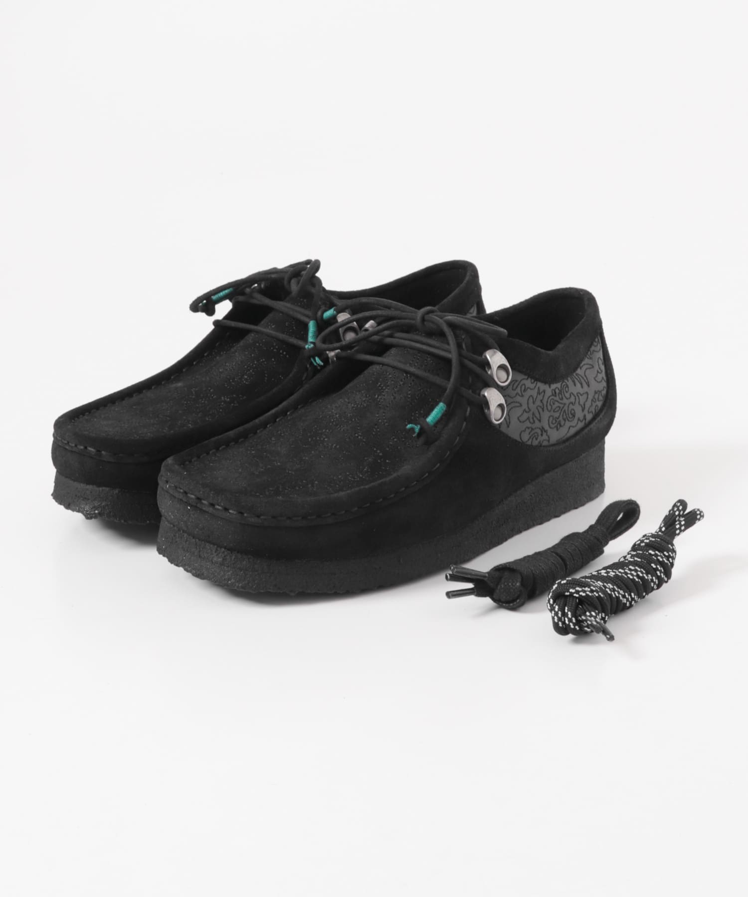 BLACK.E