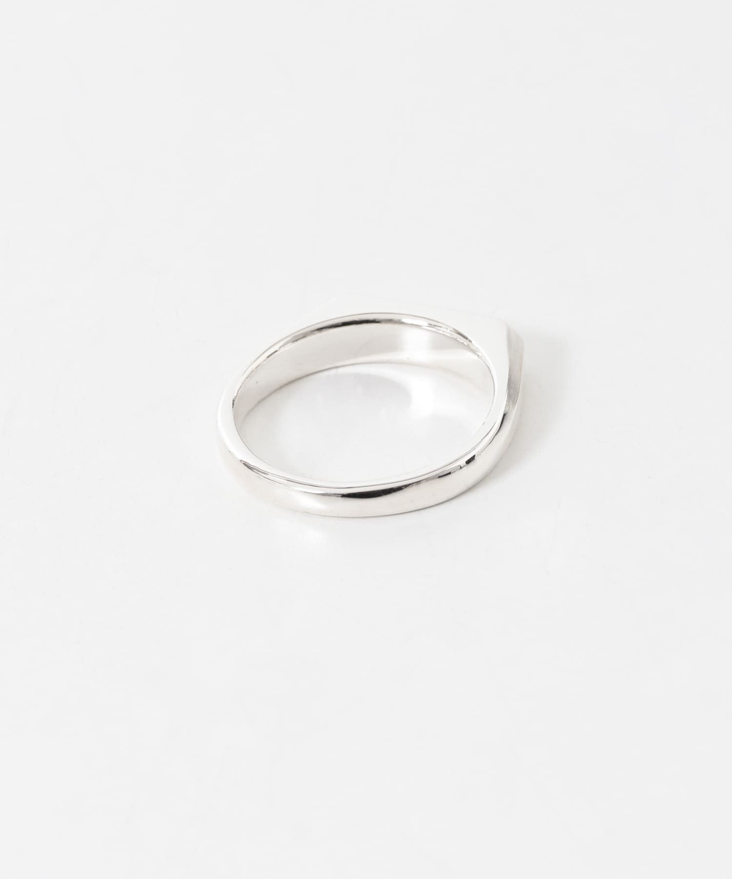 XOLO SIGNET RING WITH HAIR LINE(L SILVER): アクセサリー｜URBAN