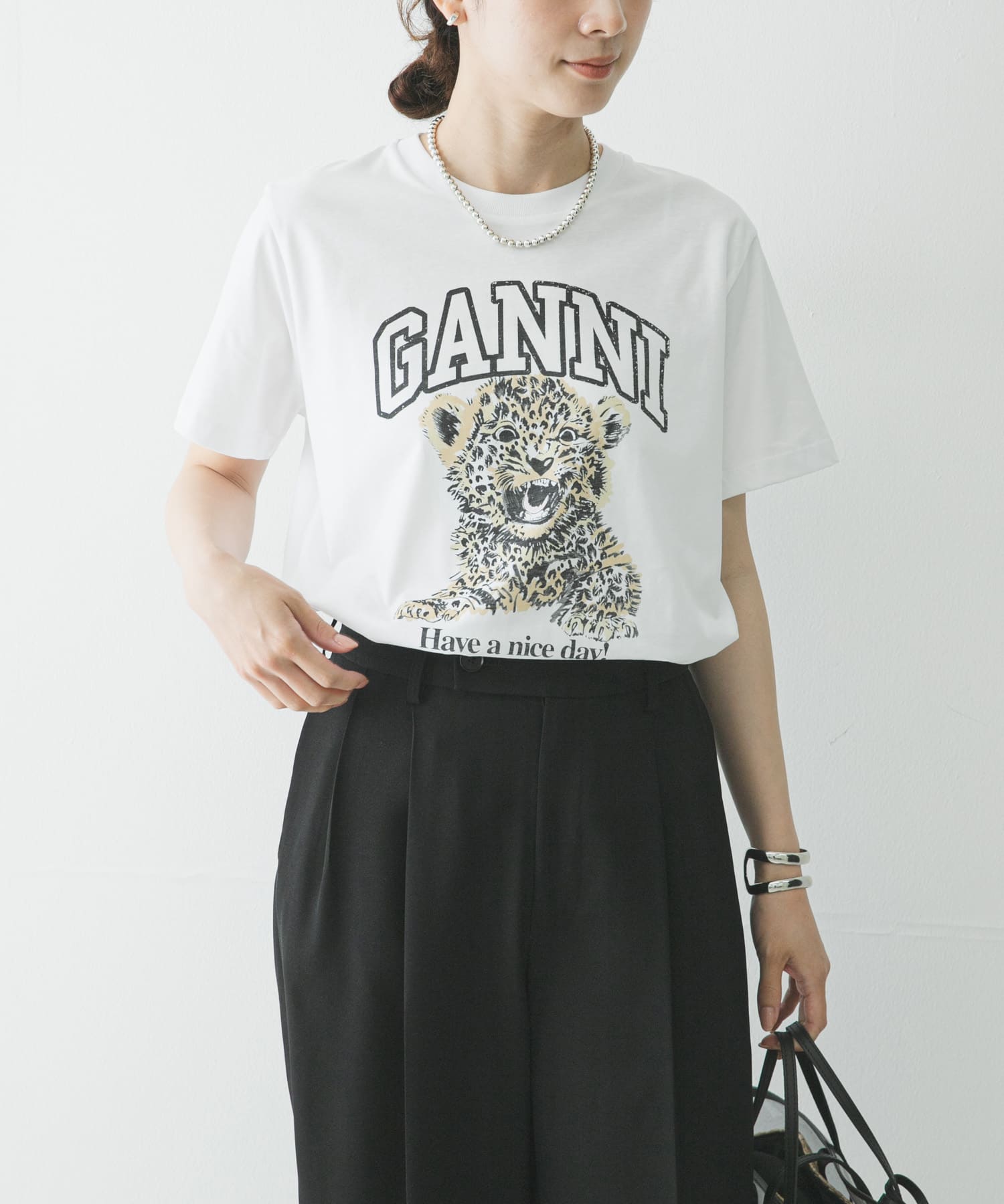 GANNI　LEOPARD RELAXED T-SHIRTS