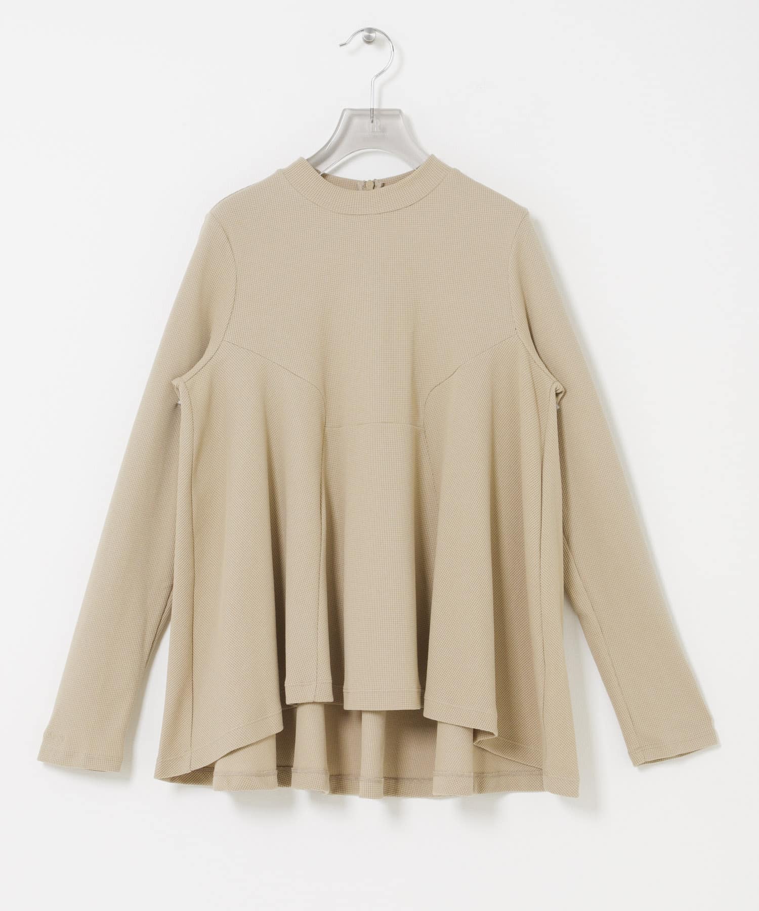 NEW BALANCE　NB GREYペプラム長袖トップ