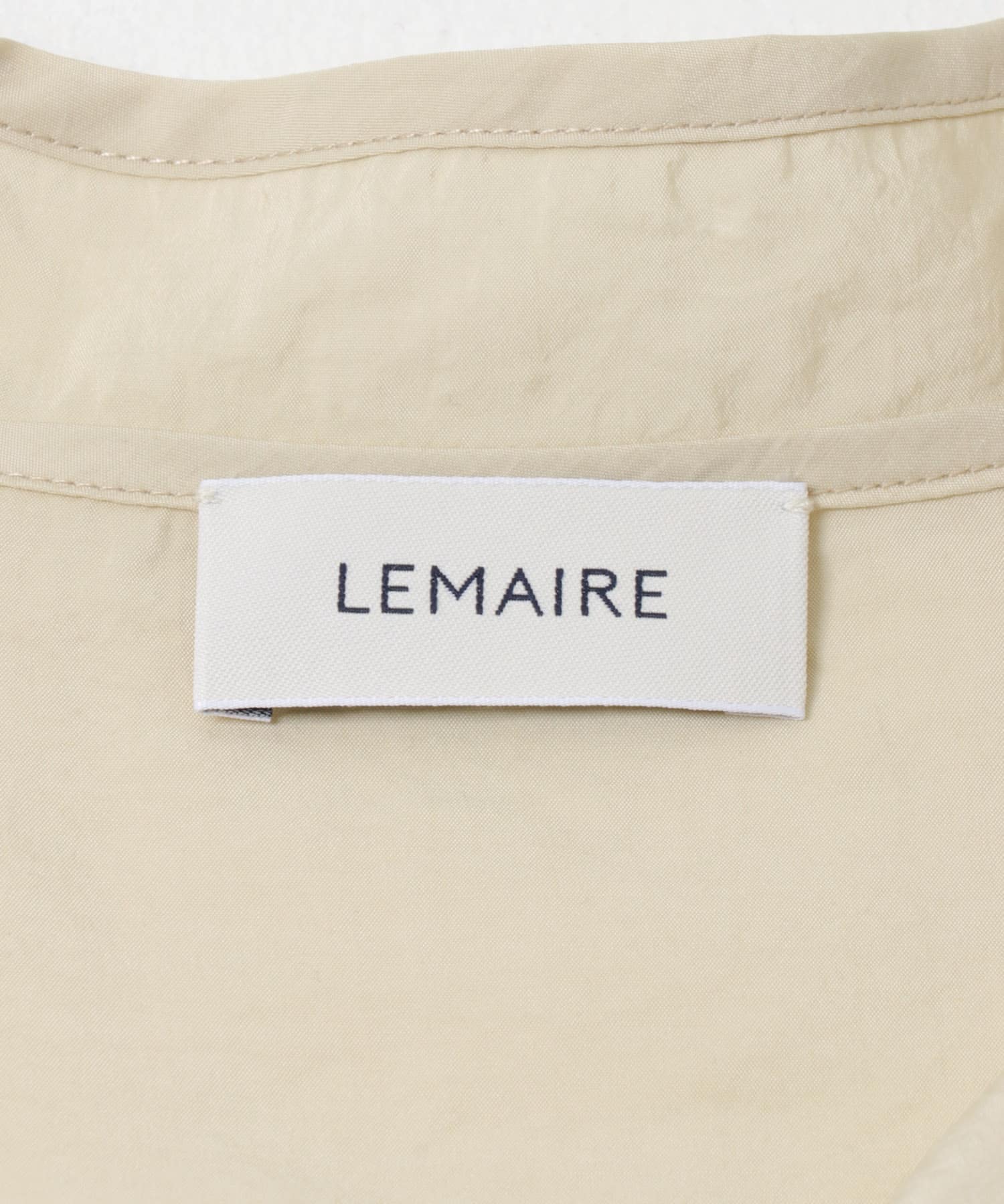 LEMAIRE　SOFT COLLAR TOP OAT MILK 36