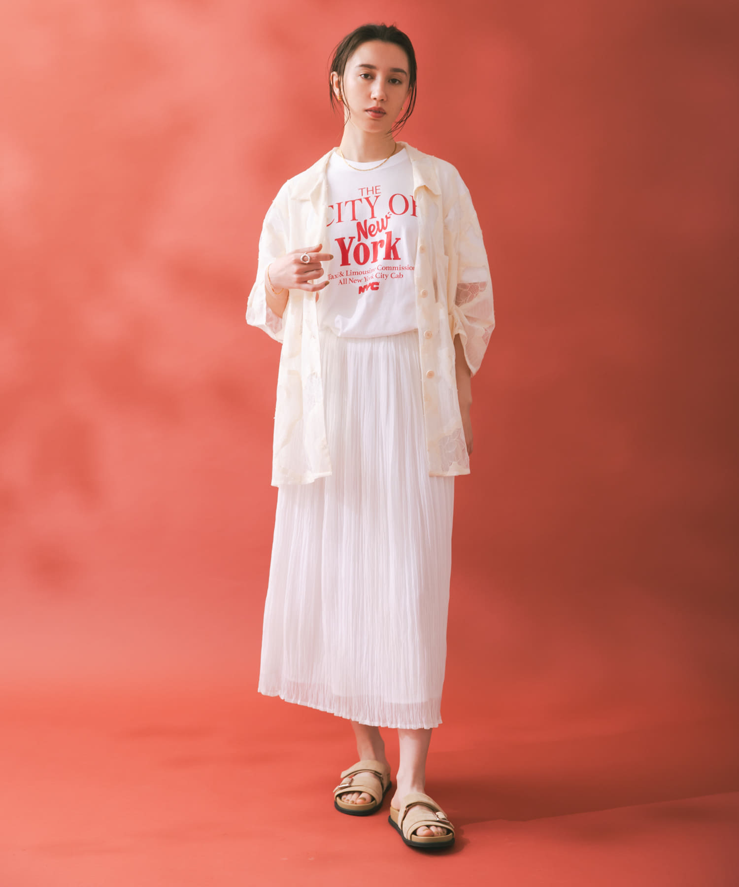 OFF WHITE