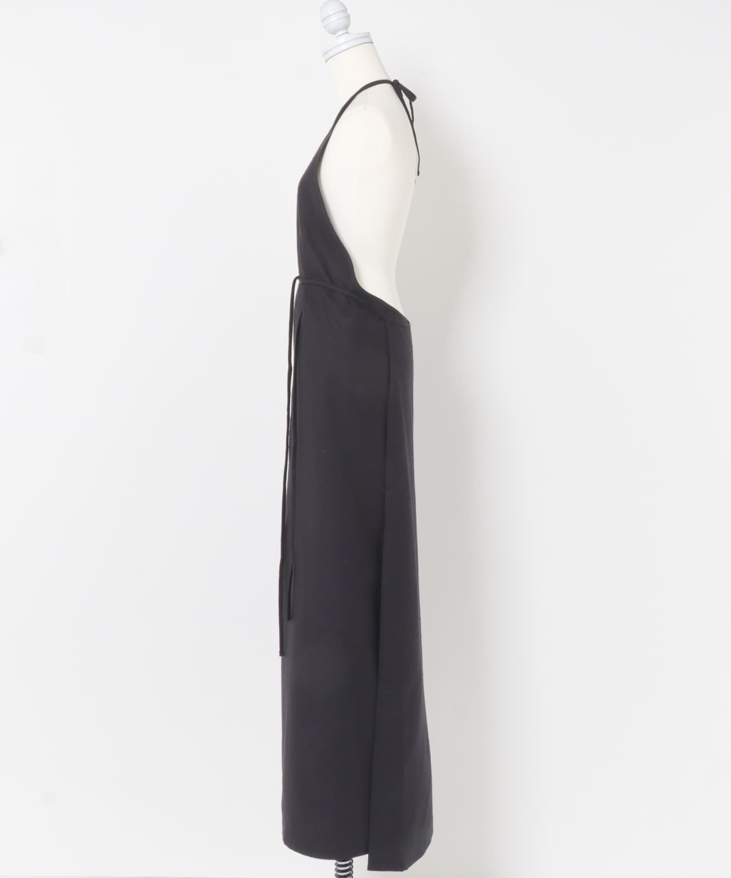 baserange ブラック　エプロンワンピース　S BASERANGE APRON DRESS(S BLACK): ワンピース｜URBAN RESEARCH公式