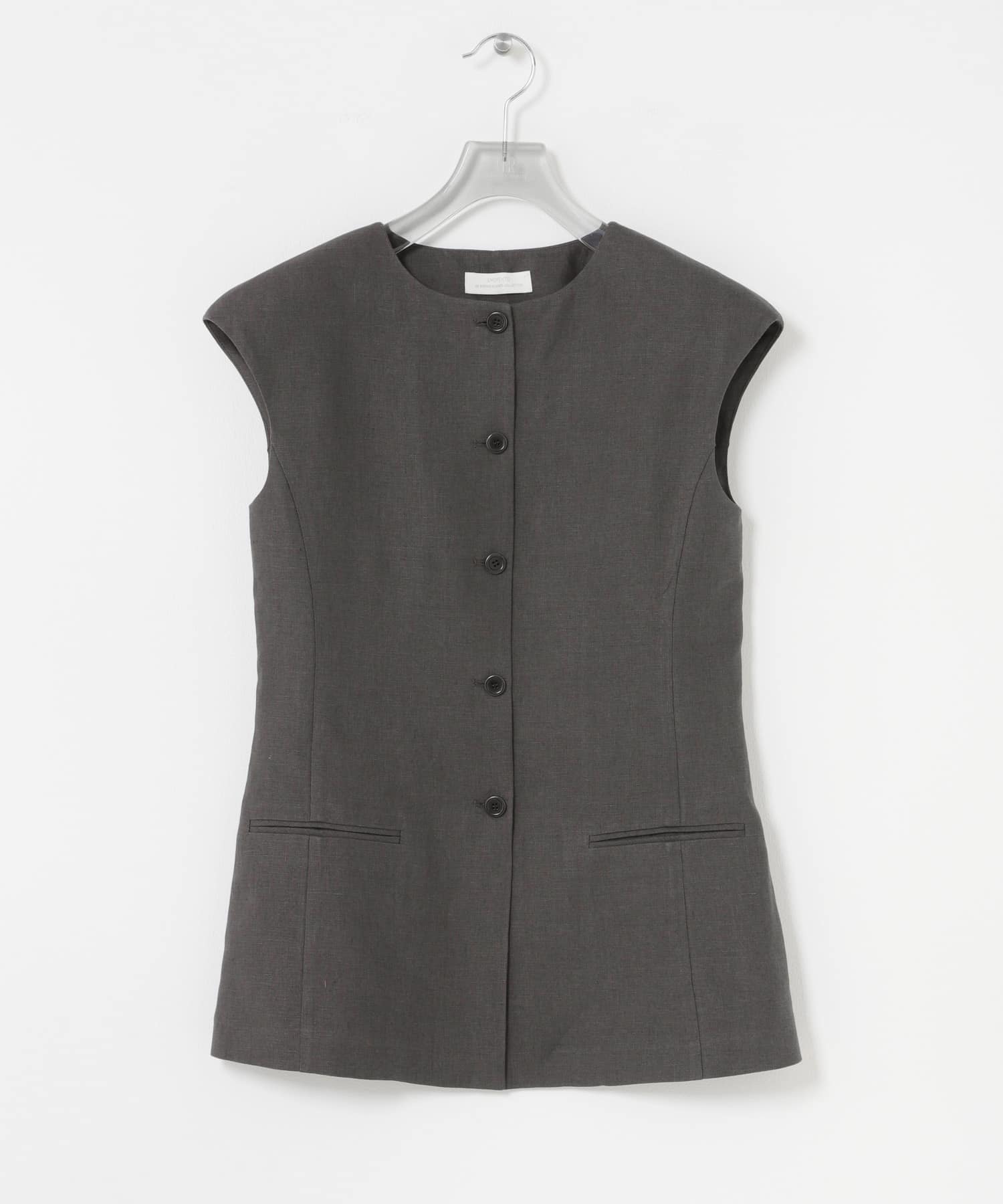 AMOMENTO　LINEN CURVED VEST