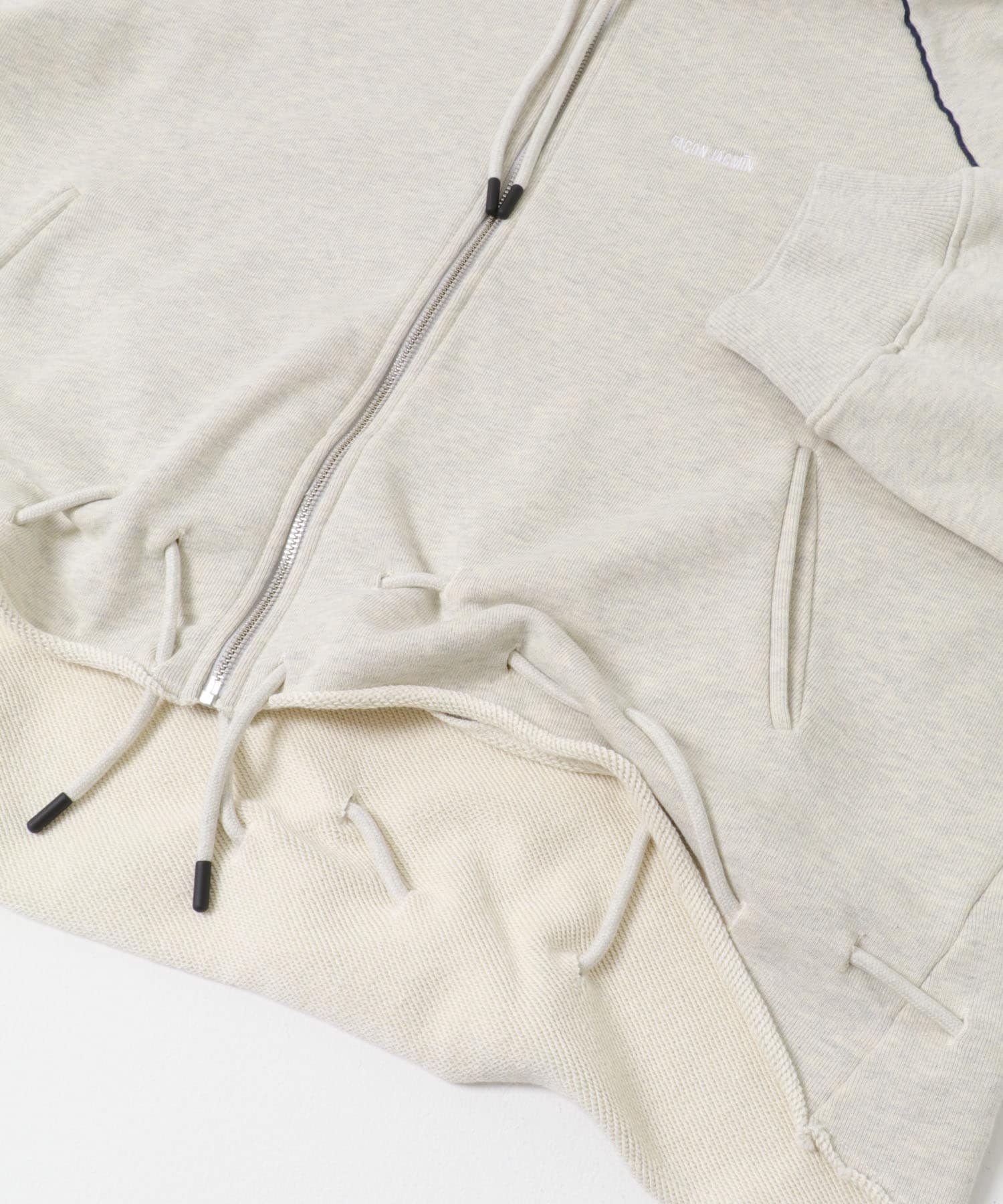 LIGHT GREY