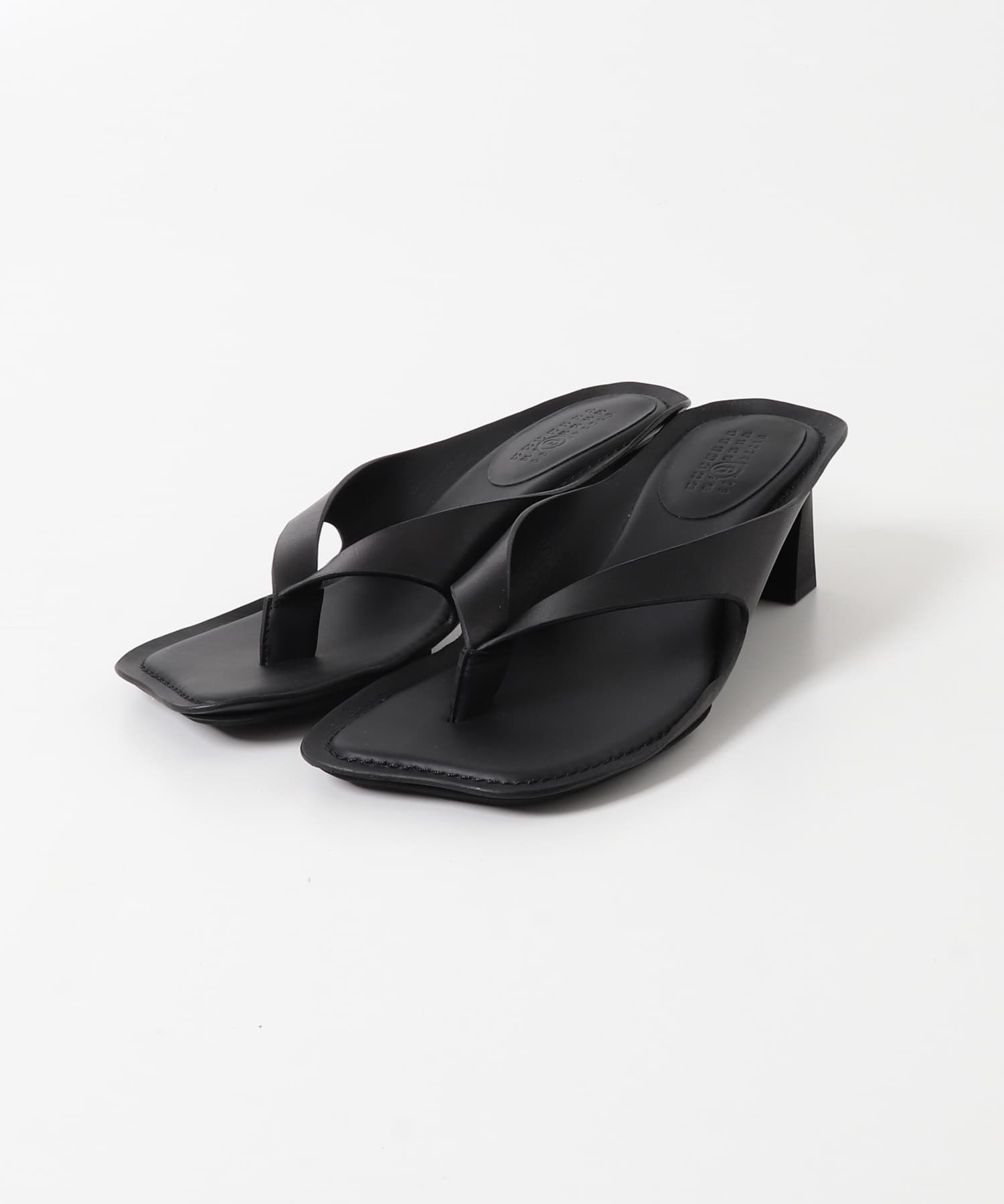 MM6　P7702 SANDAL