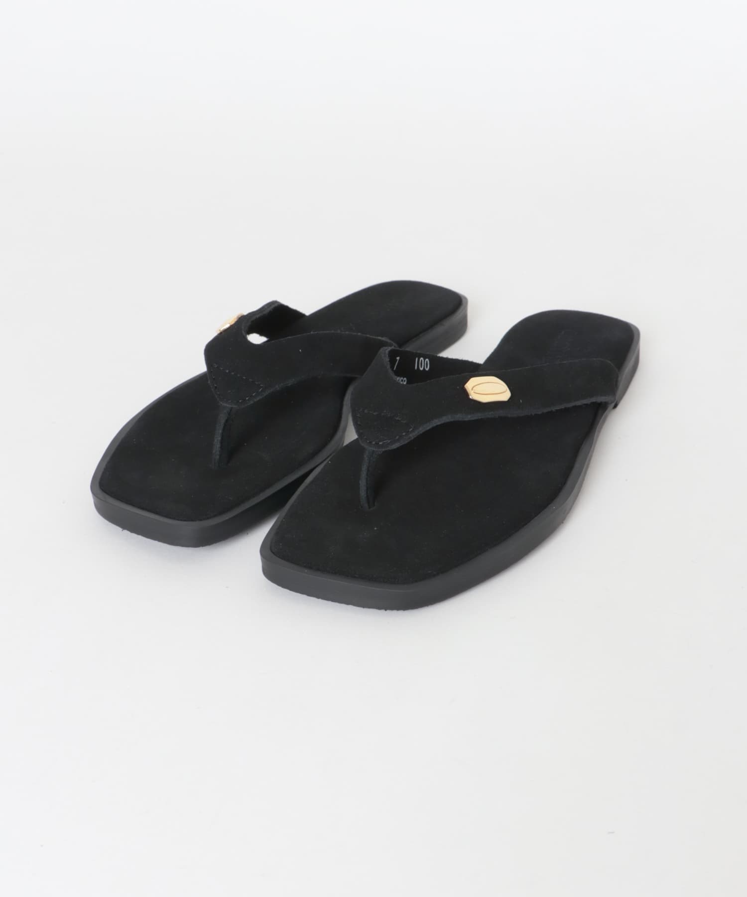 カミナンド　THONG SANDALS