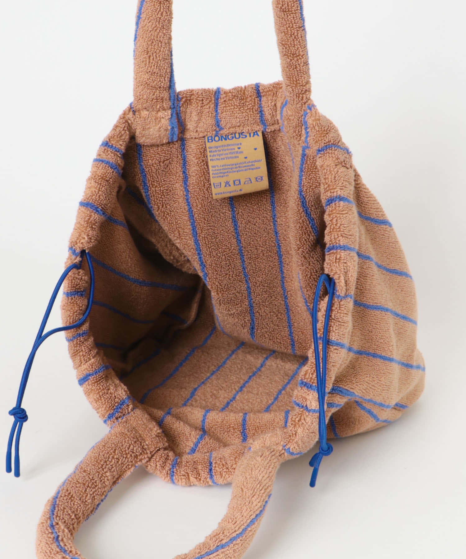 CAMEL U