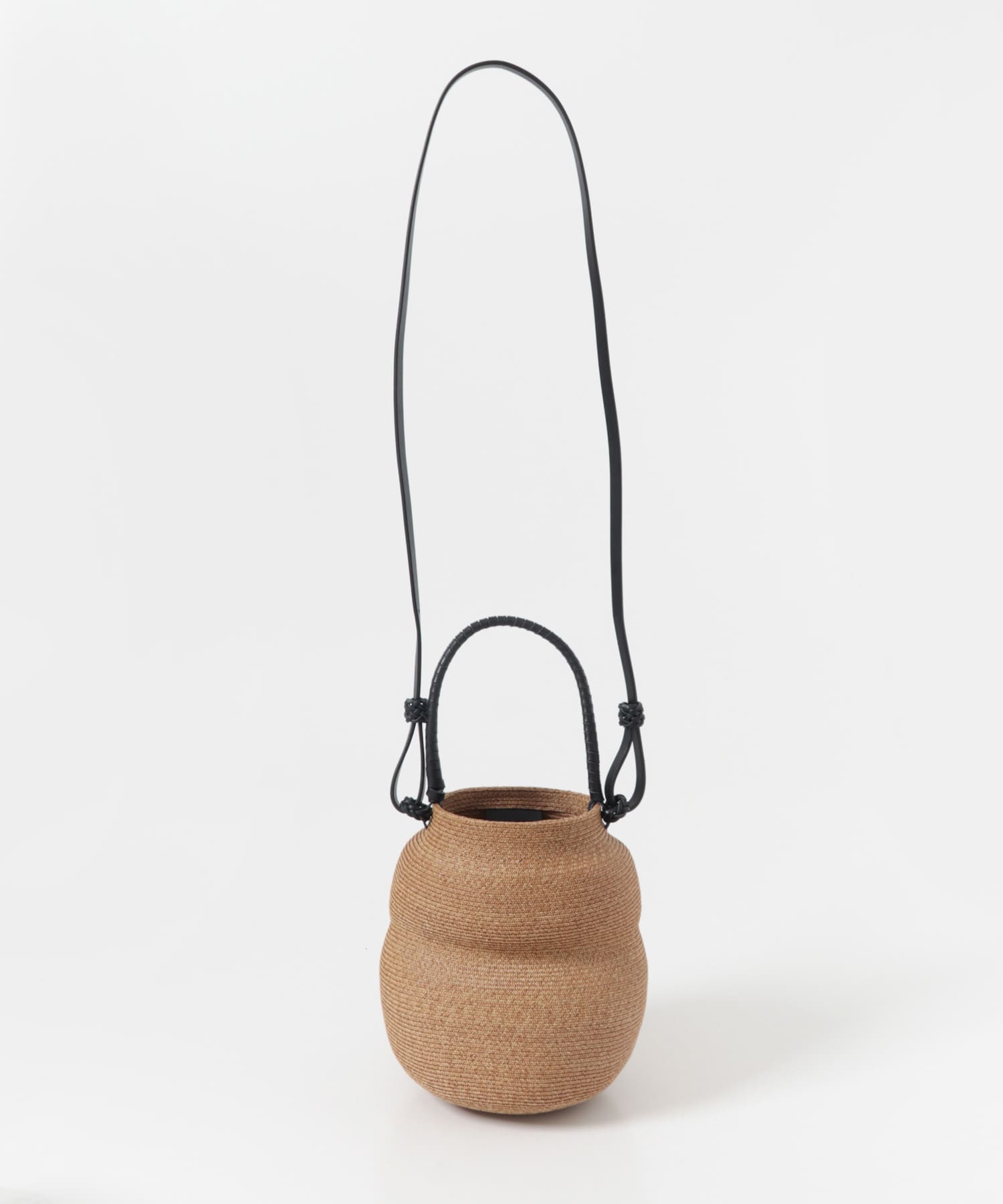 KAMARO’AN　GOURD HAND BASKET