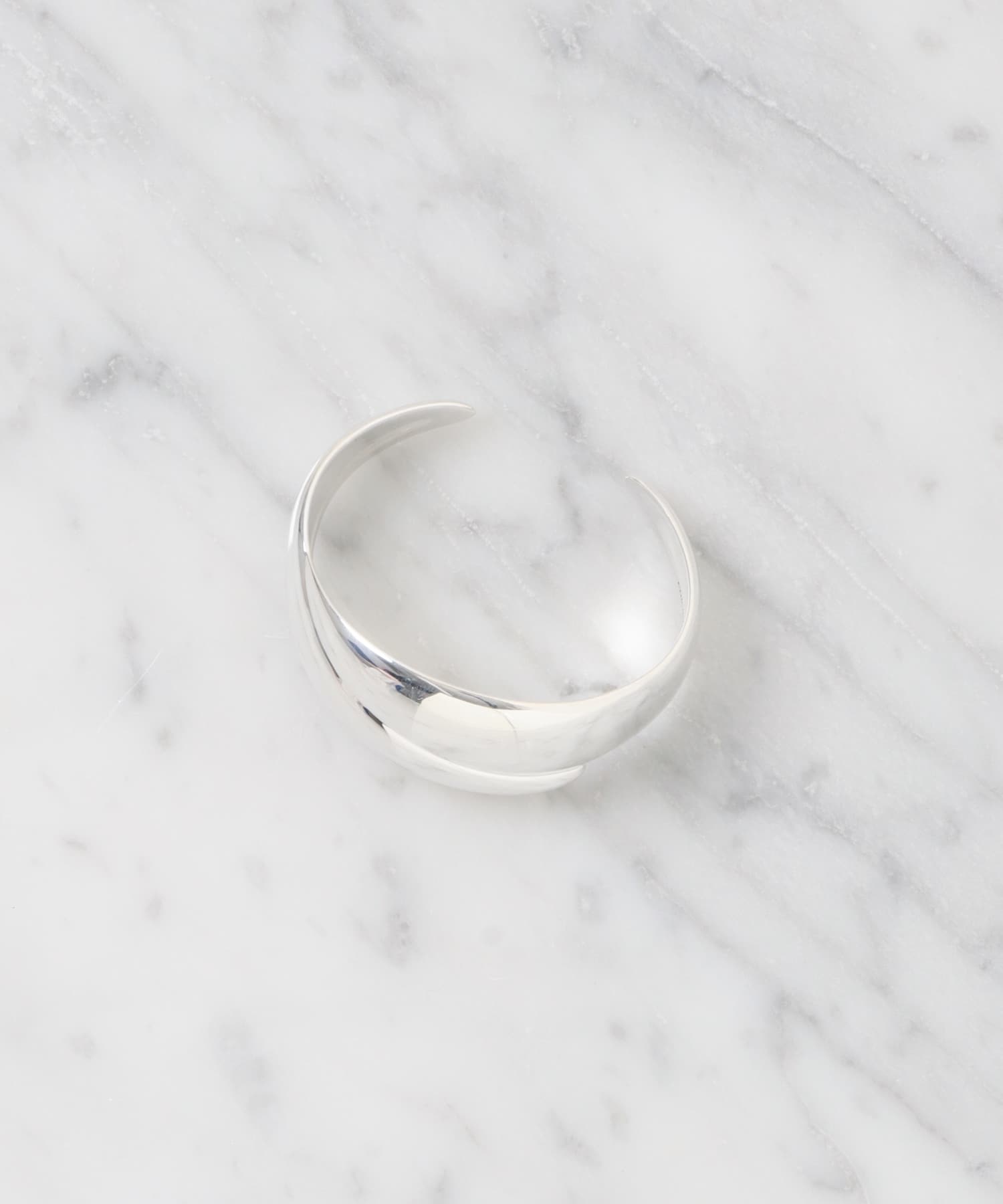 PHILIPPE AUDIBERT　HOLLOW BRACELET