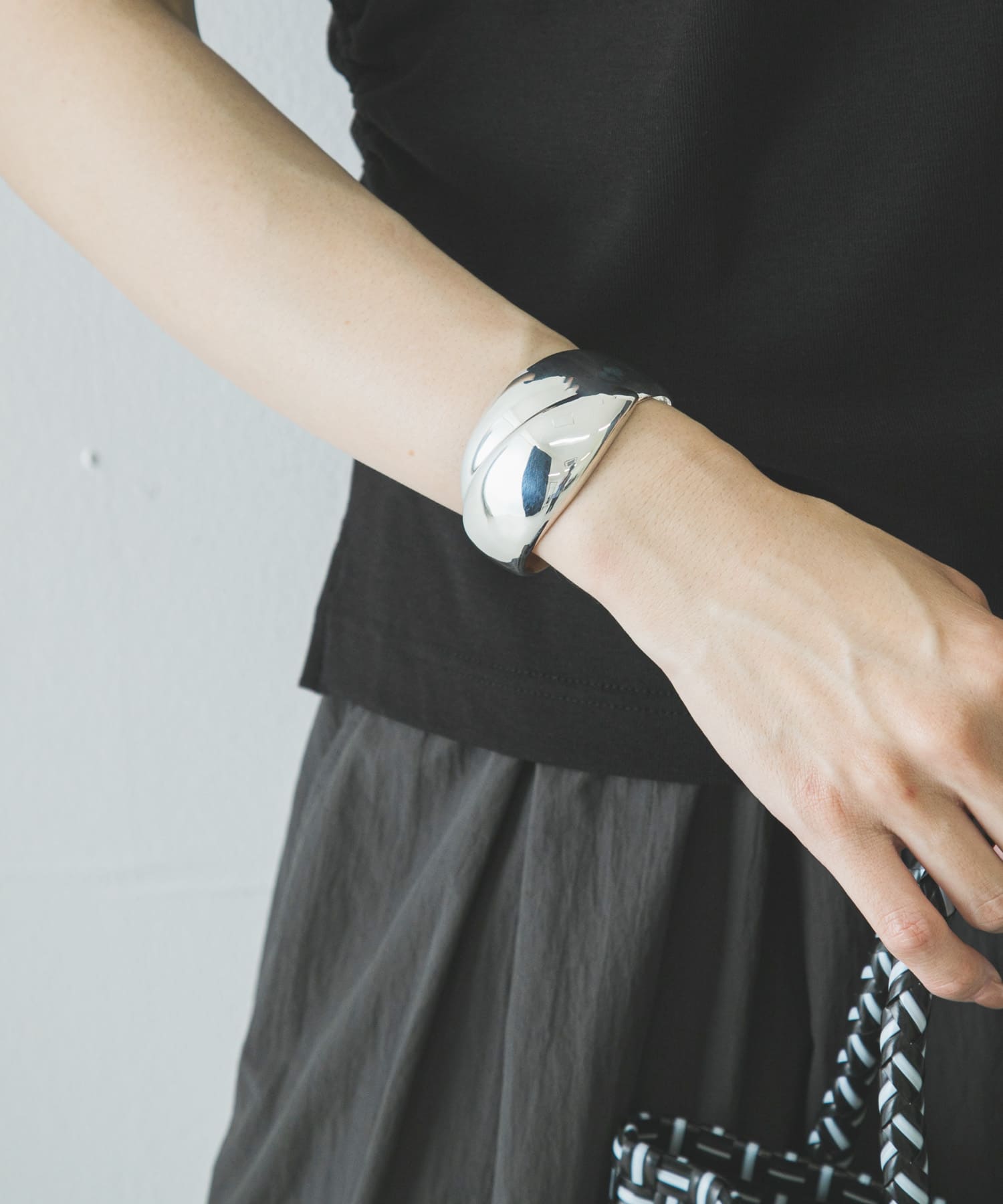 PHILIPPE AUDIBERT　HOLLOW BRACELET