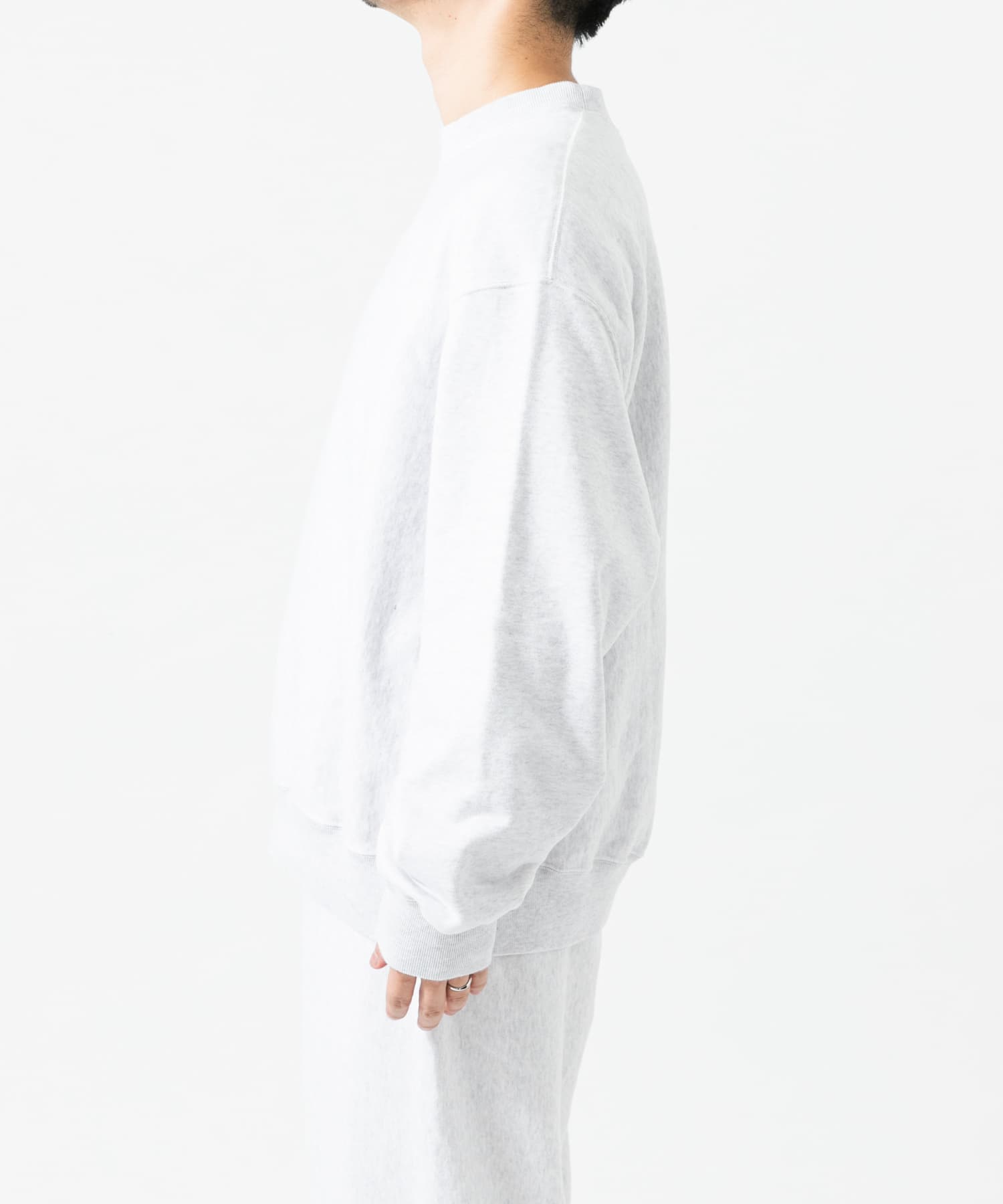 H White