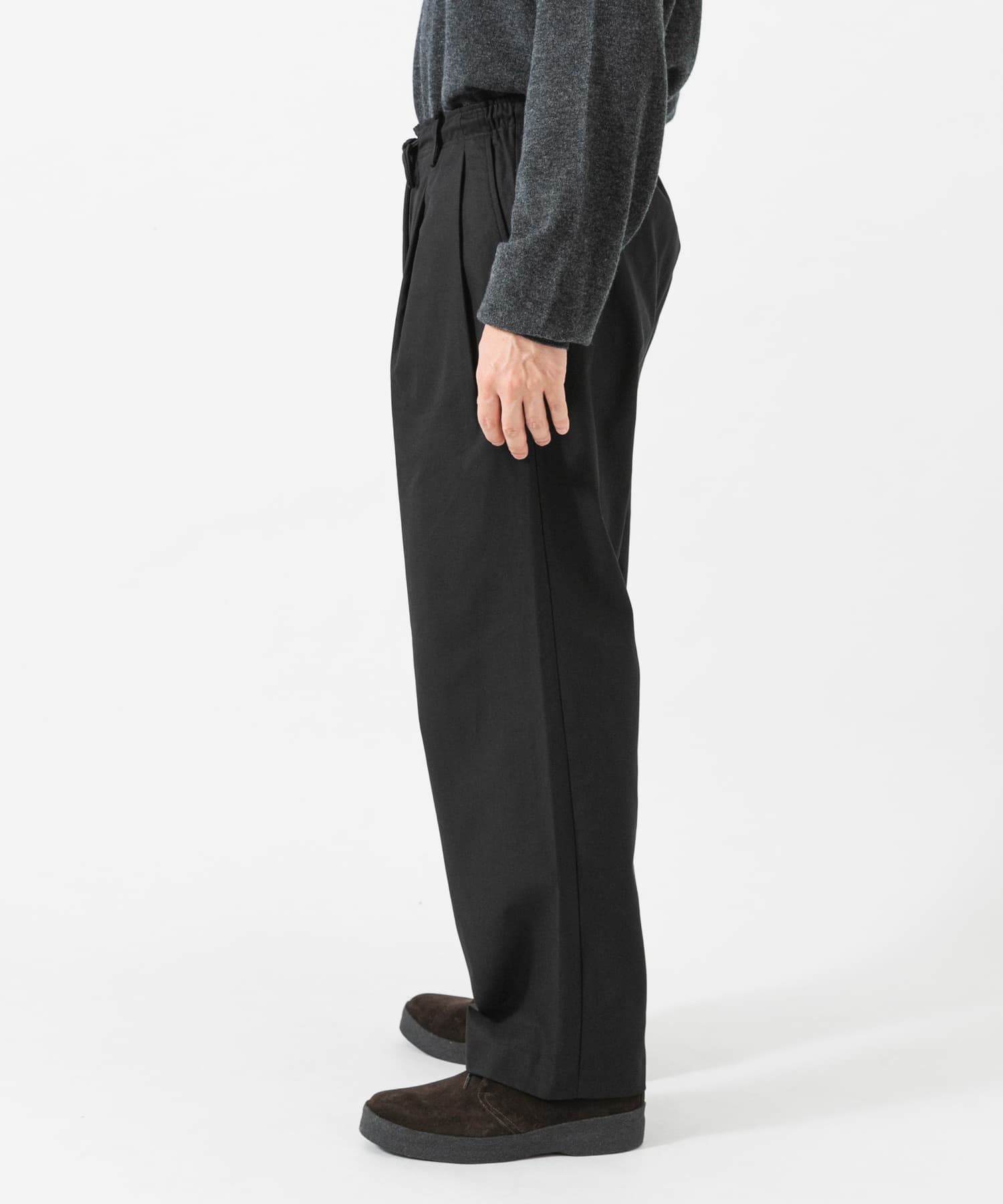 身長 : 172cm サイズ : 1
