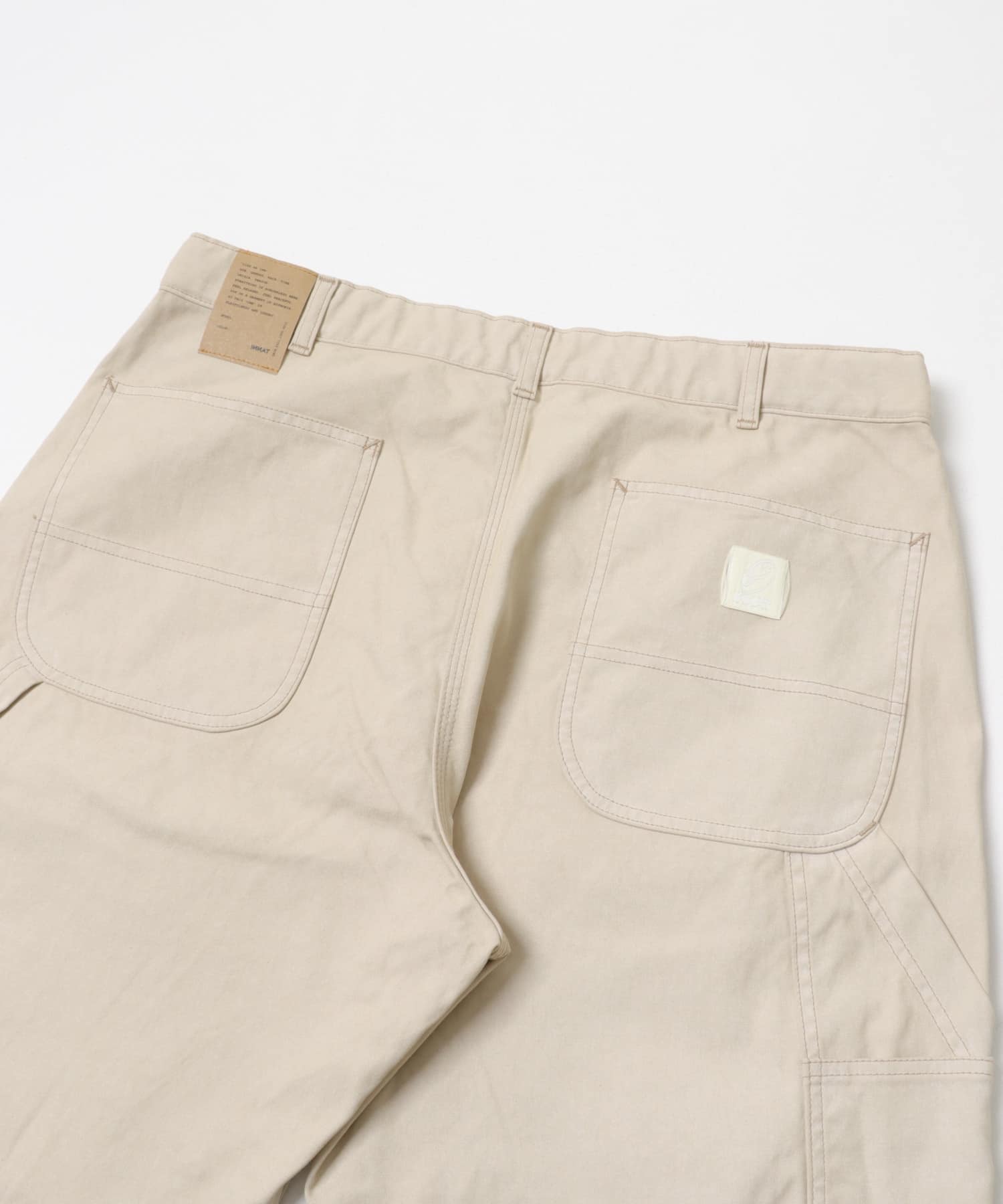 L.BEIGE