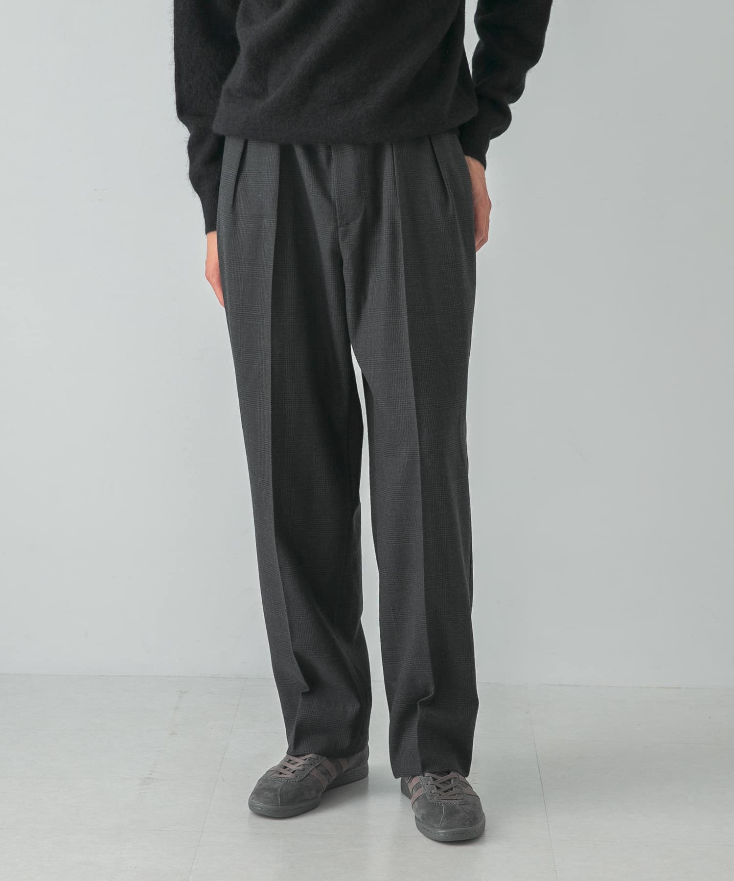 身長：186cm サイズ：34