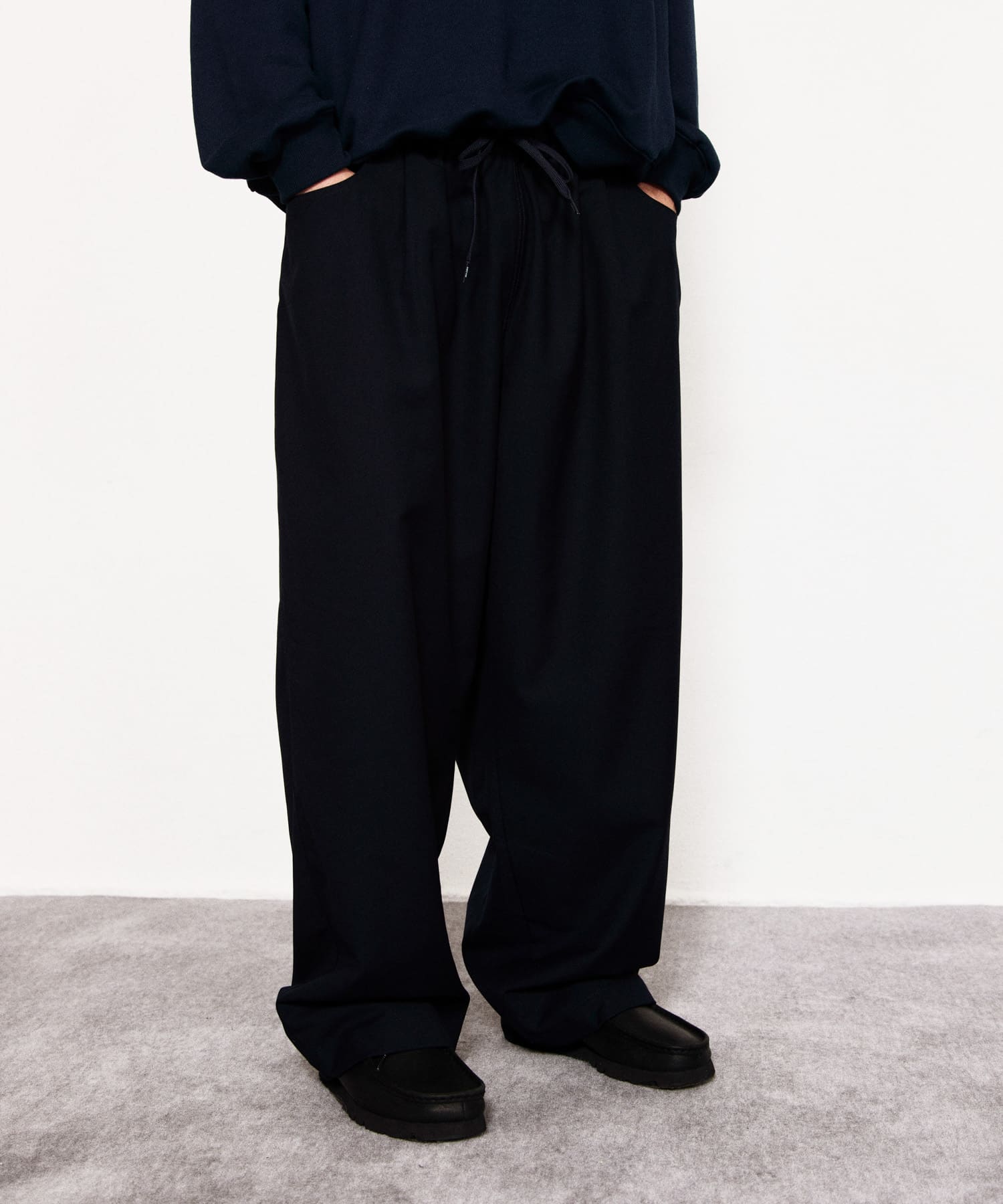 LOTTO　POLY RAYON EASY SLACKS BLACK M