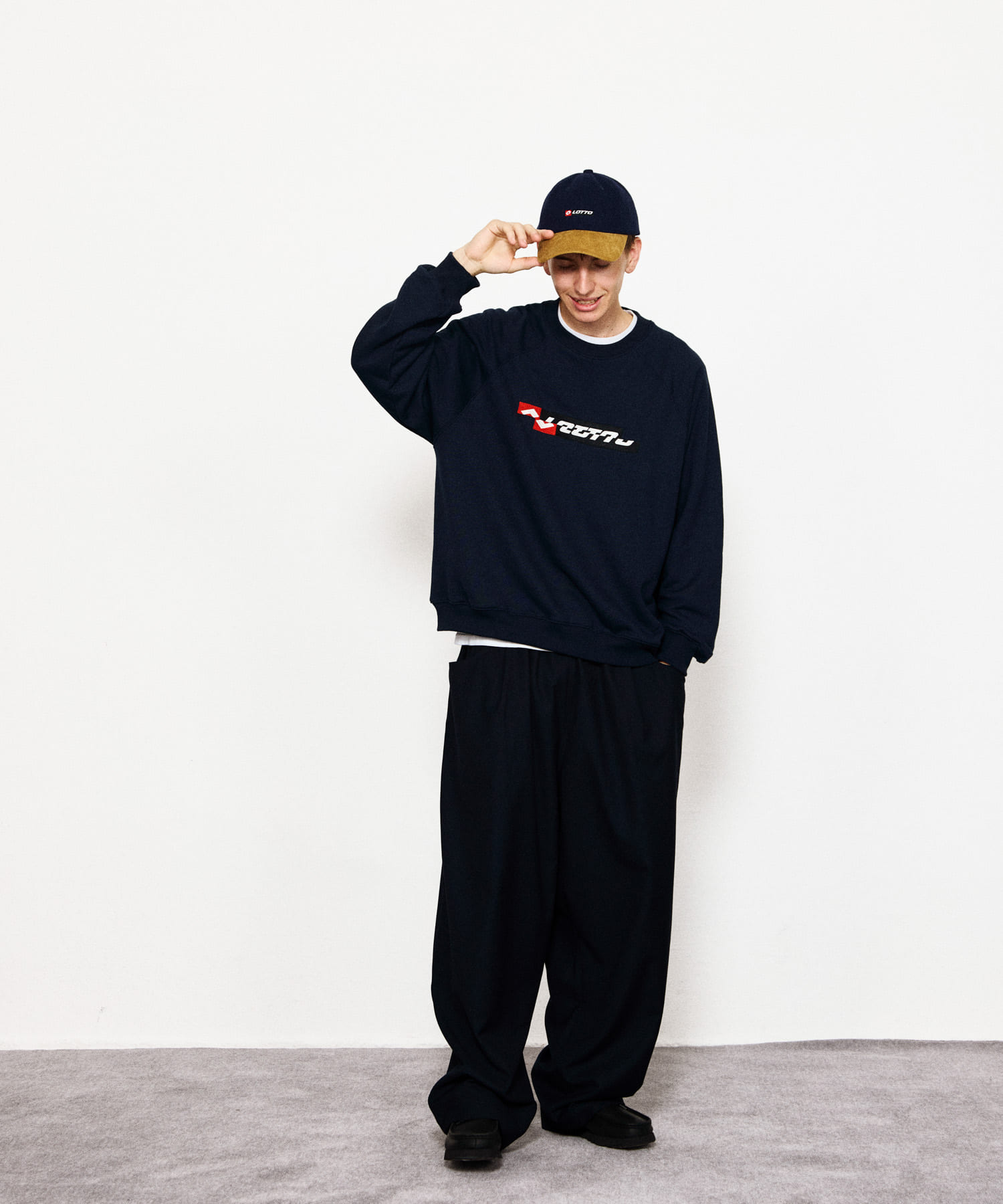 LOTTO　POLY RAYON EASY SLACKS BLACK M