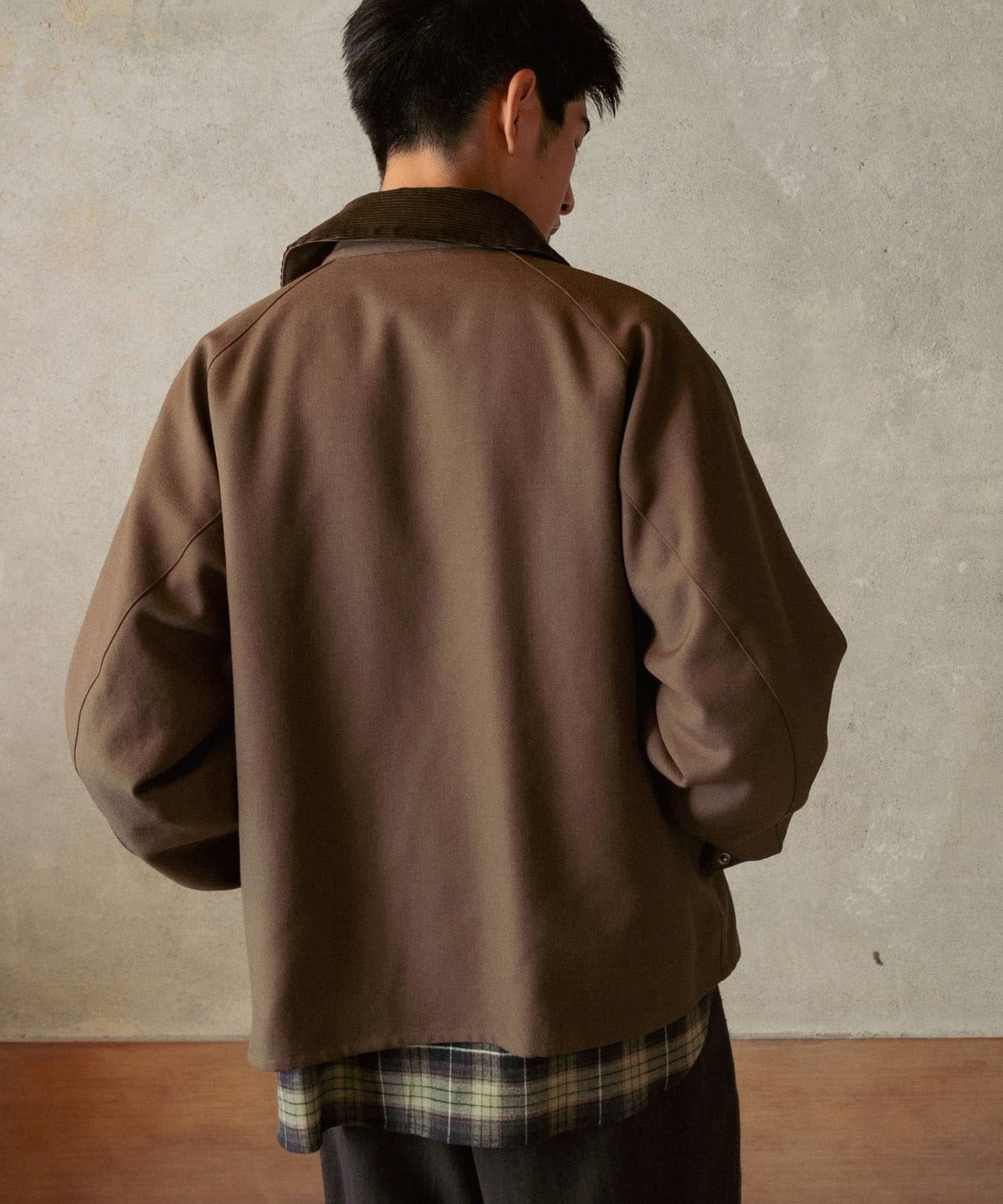 身長：186cm サイズ：40