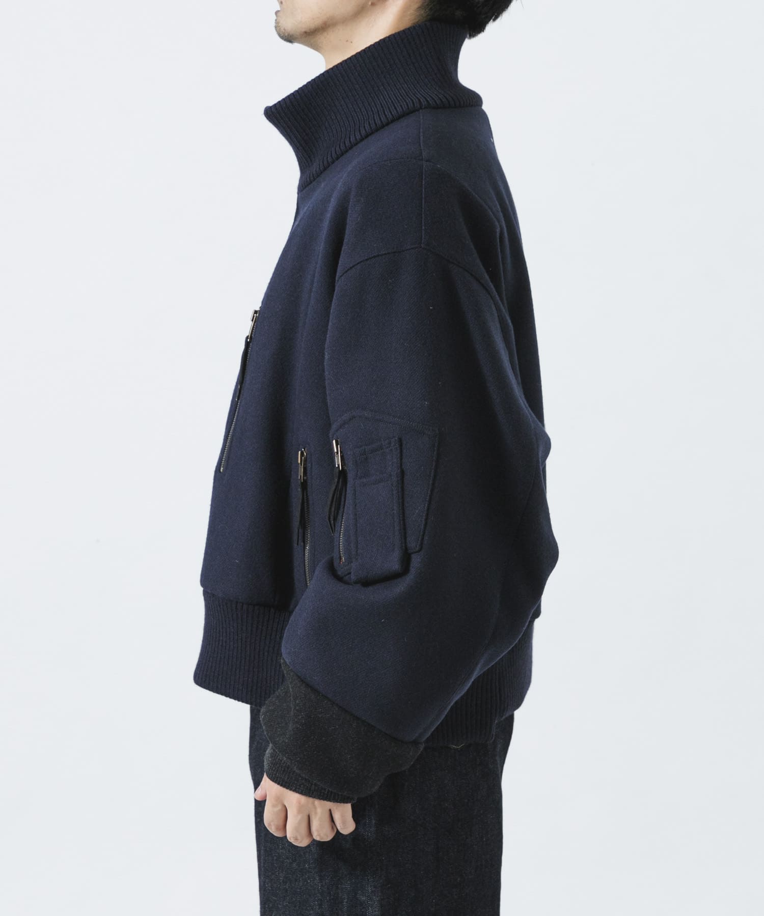 961 BLACK